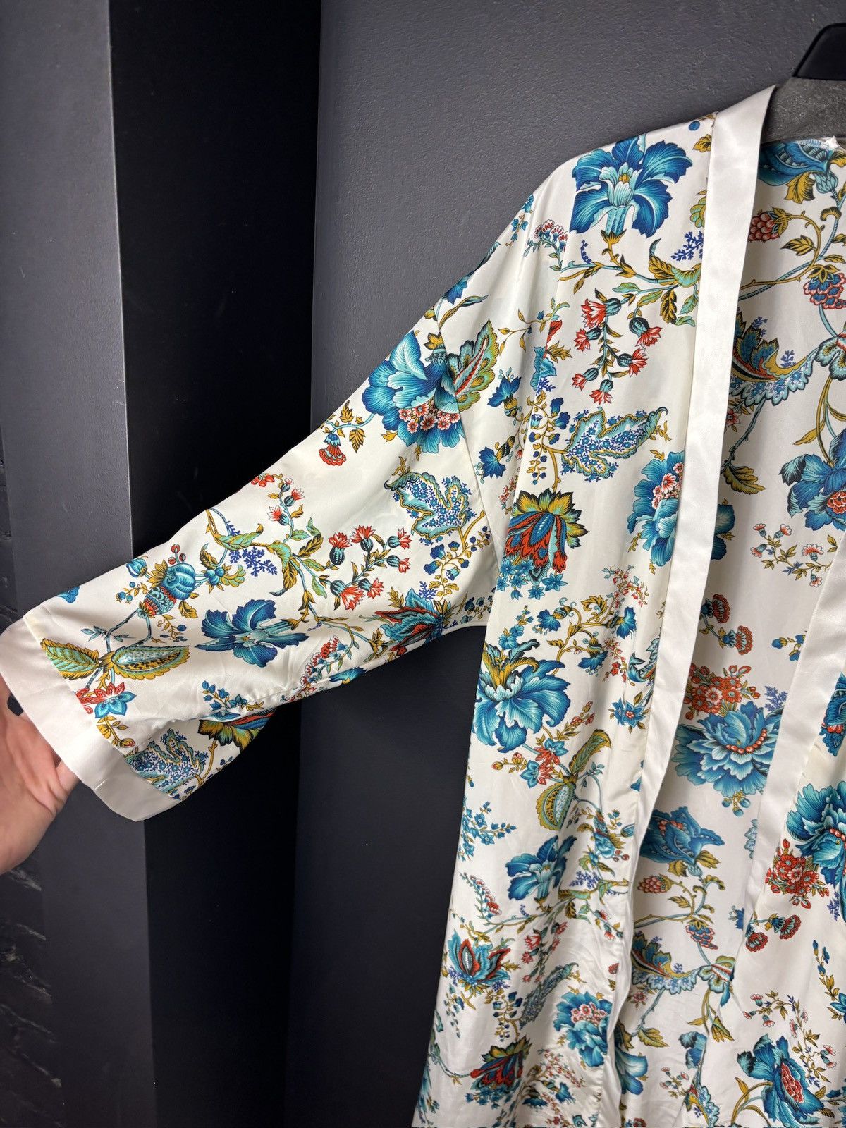 Vintage 2000s Vintage Bath Robe Silk Floral Polyester Lounge Sleep Size XL / US 12-14 / IT 48-50 - 6 Thumbnail