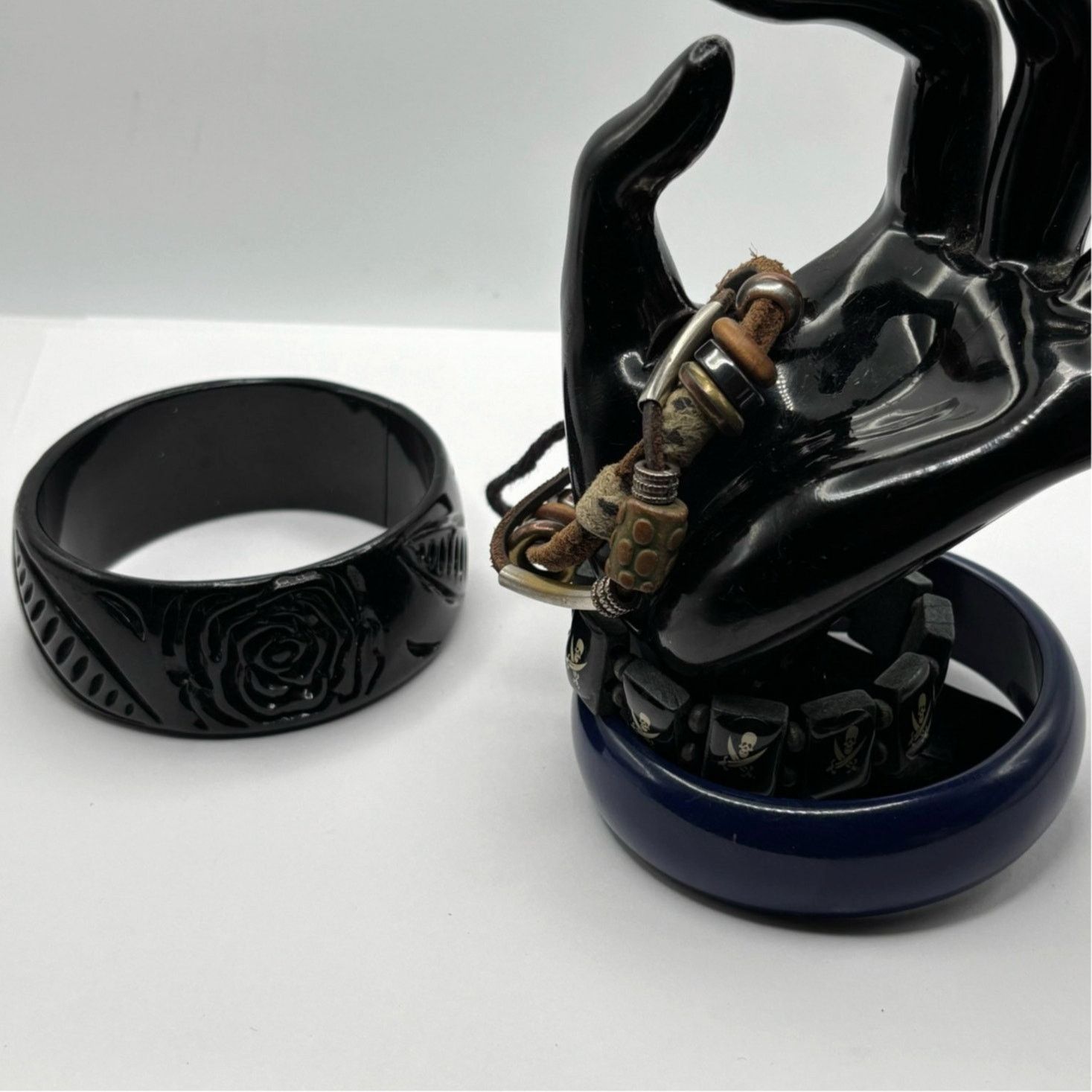 Other Black & Blue Floral Bracelet Bundle Size ONE SIZE - 2 Thumbnail