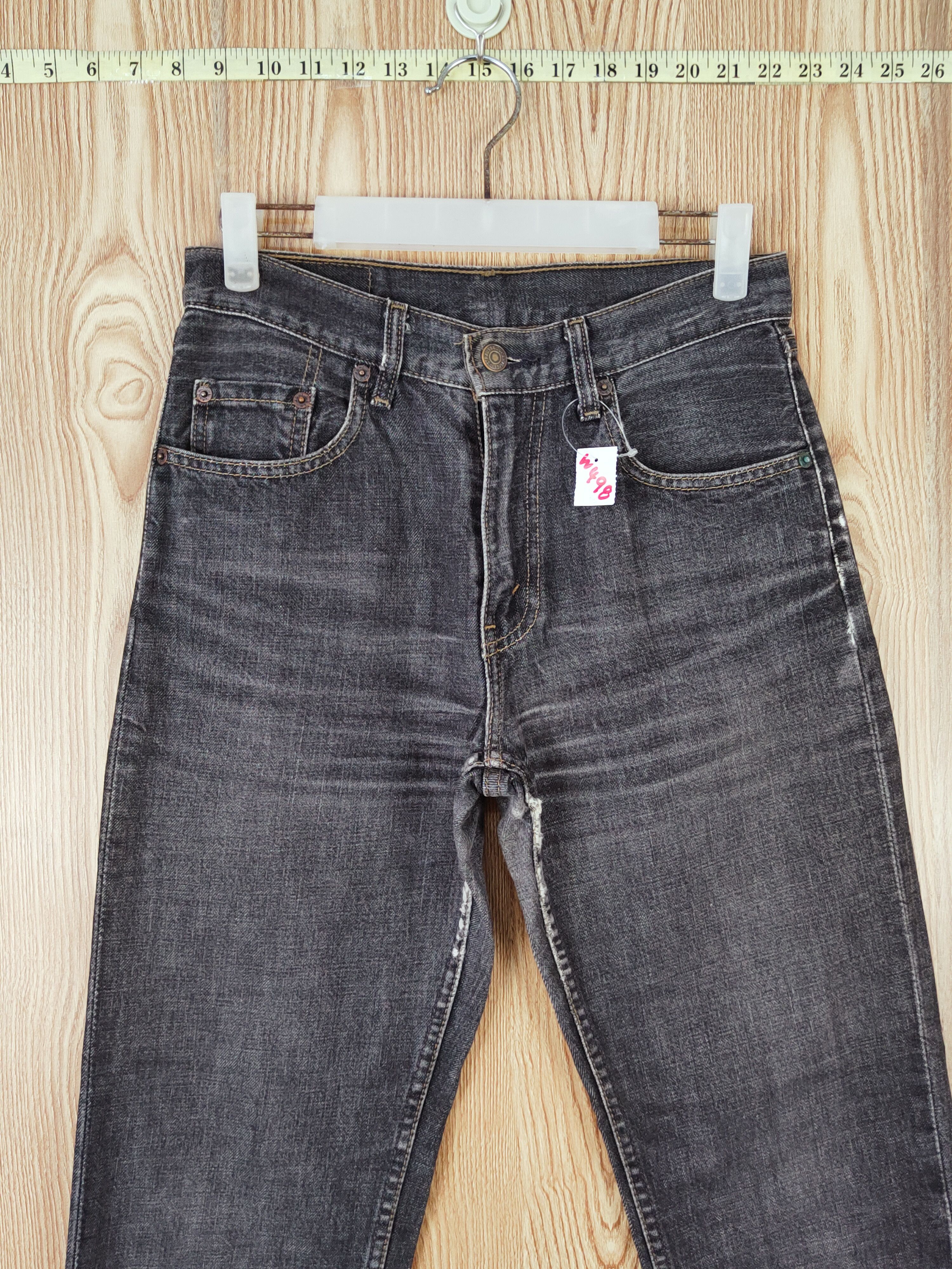 Levi's 552 Levi's Black Distressed Ripped Jeans #W498 Size US 27 - 2 Thumbnail