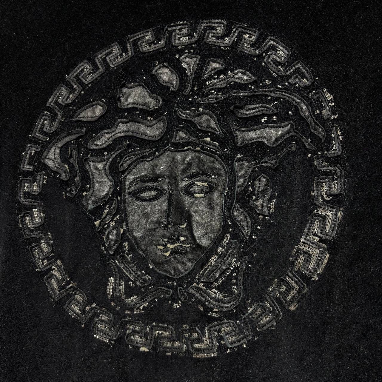 Versace Versace Velour Medusa Hoodie Sweatshirt XS Unisex Size US XS / EU 42 / 0 - 6 Thumbnail