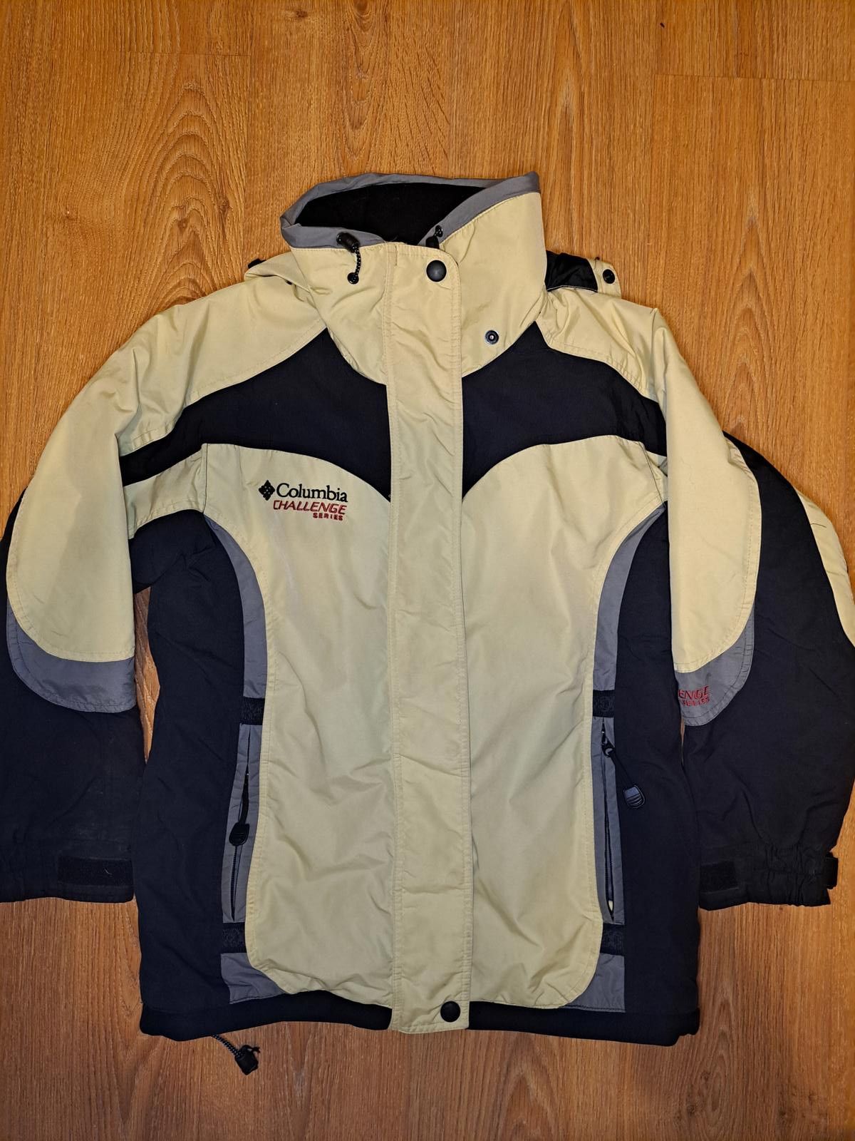 Columbia Columbia Challenge Series Jacket Womens Small Yellow Black Size S / US 4 / IT 40 - 1 Thumbnail