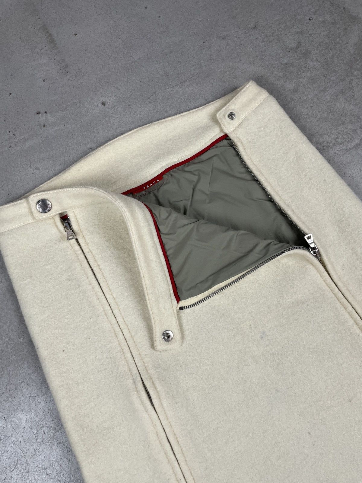 Prada double zip prada skirt Size 27" / US 4 / IT 40 - 5 Thumbnail