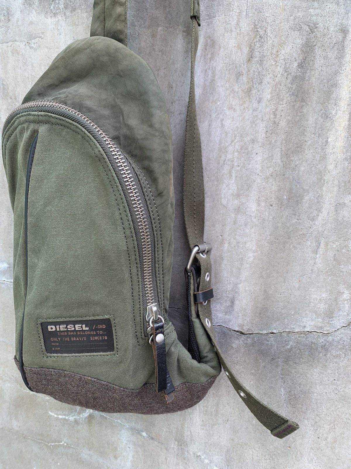 Diesel Cross Body Sling Bag Size ONE SIZE - 3 Thumbnail