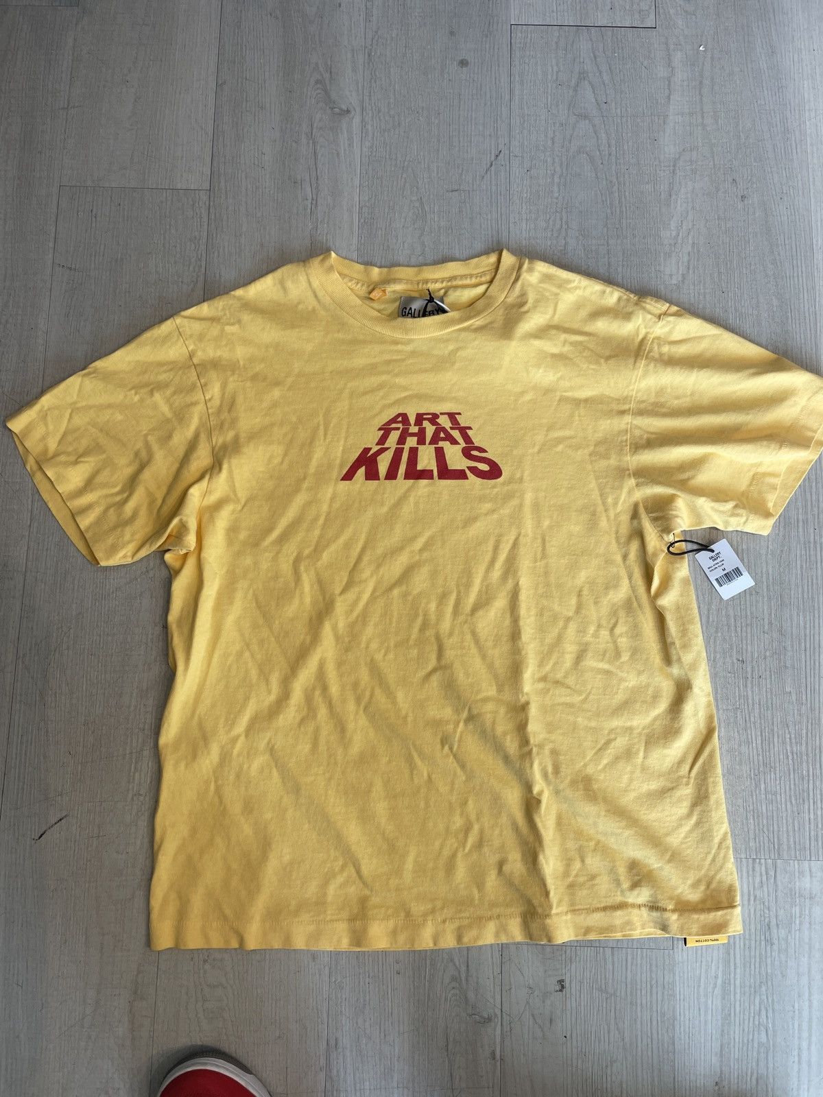 Gallery Dept. Gallery Dept. Art That Kills Stack Logo T-Shirt Yellow XL Size US XL / EU 56 / 4 - 1 Thumbnail