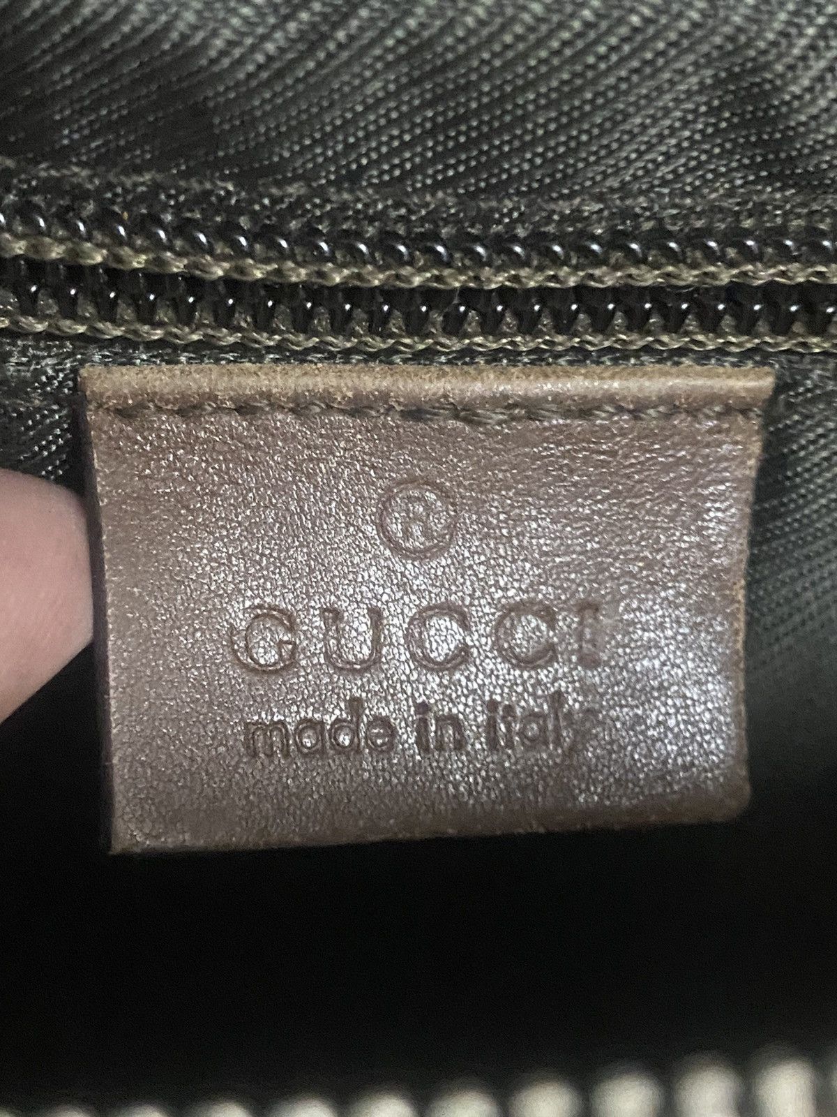Gucci Vintage Gucci Sling Bag Size ONE SIZE - 9 Thumbnail