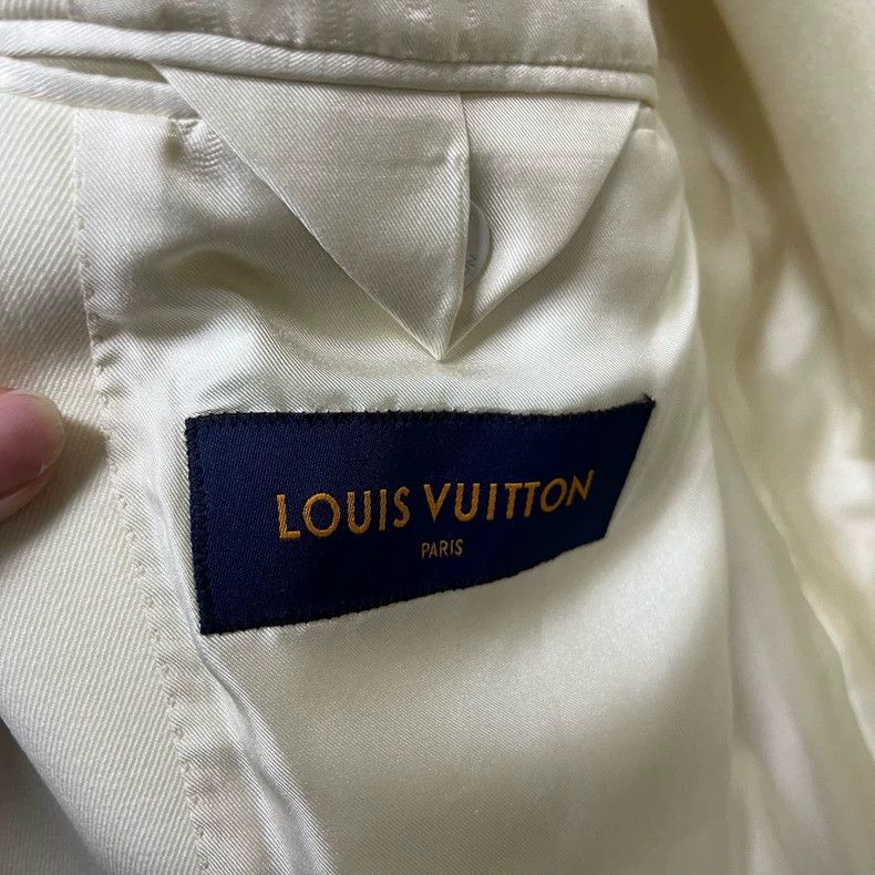 Louis Vuitton Louis Vuitton White solid waist slimming blazer 2503-Nextar Size 46R - 4 Thumbnail