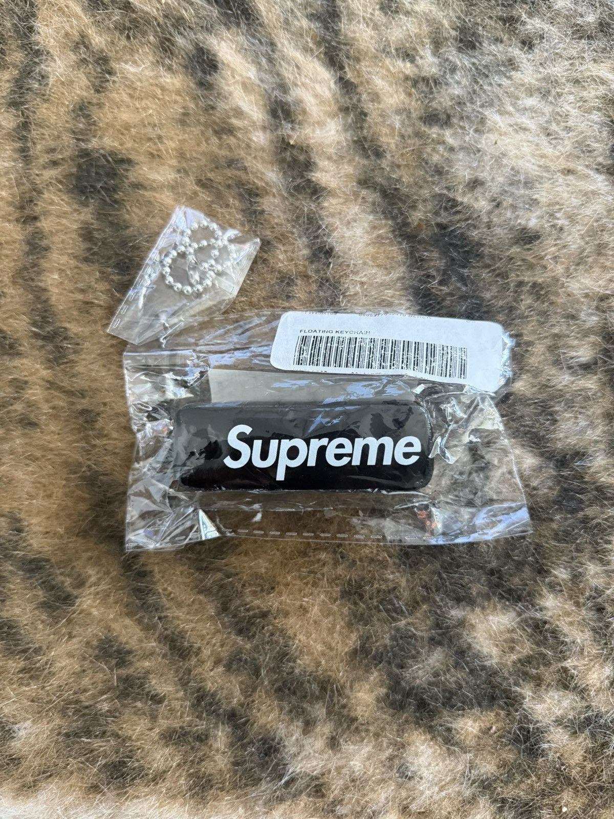 Supreme Floating Keychain Black&Blue★専用 Supreme Floating Keychain (FW23) - $12