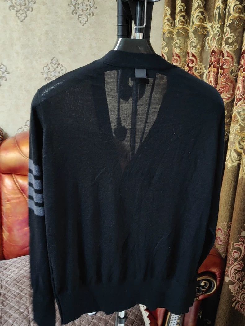 Thom Browne Thom Browne Black striped sweater Size US XL / EU 56 / 4 - 2 Thumbnail