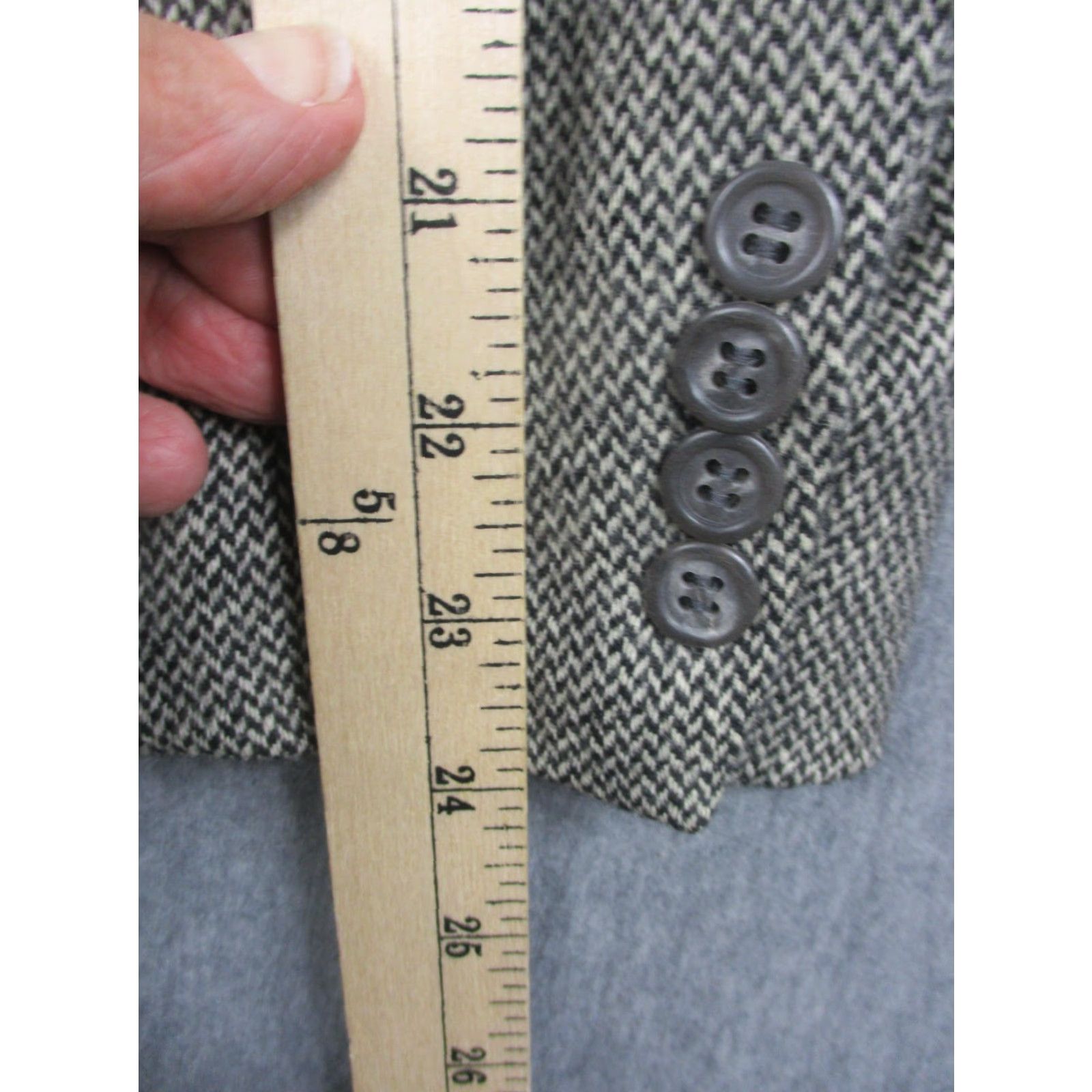 Jos. A. Bank Jos A Bank Blazer Mens 42 Regular Gray Herringbone Pure Cashmere Sport Coat Jacket Size 42R - 5 Thumbnail