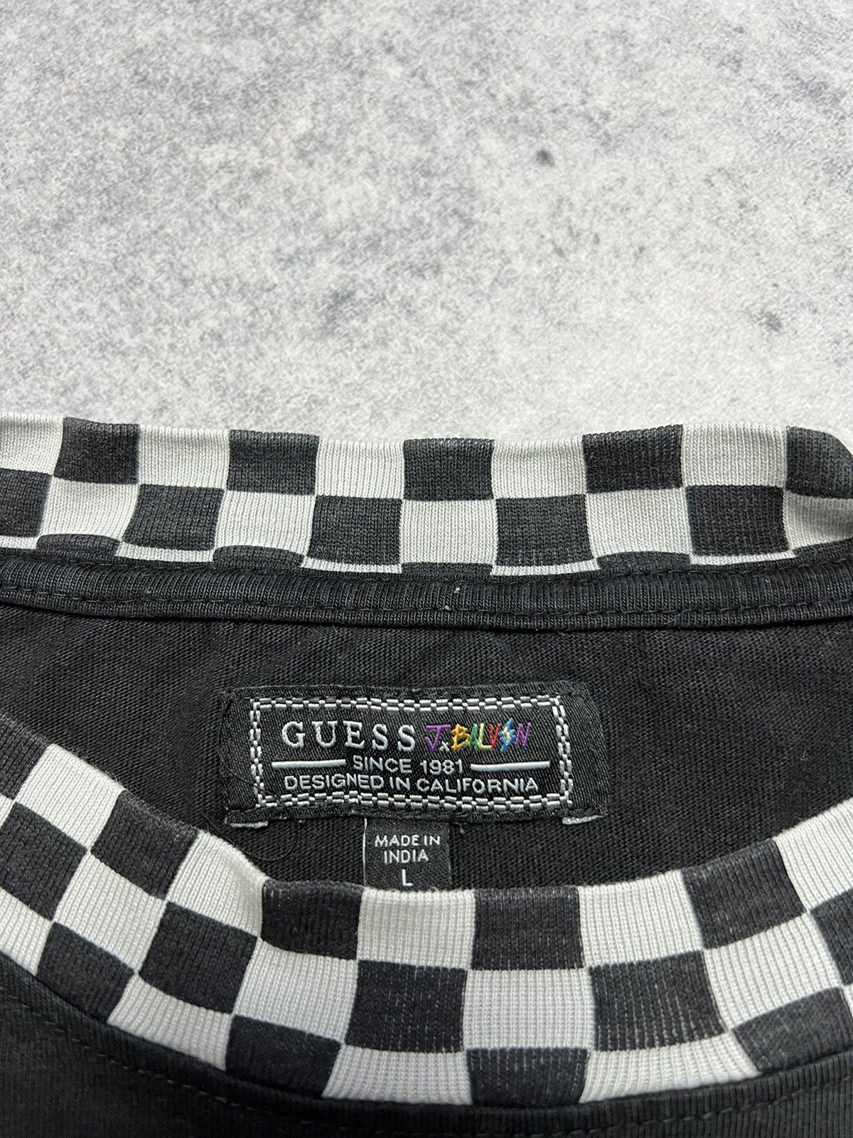Guess × J Balvin Guess J Balvin Vibras Album Y2K Tee Shirt Size US L / EU 52-54 / 3 - 5 Thumbnail