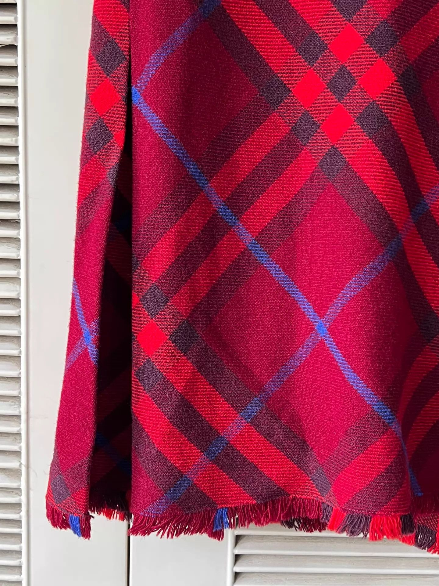 Burberry Burberry classic red blue check wool skirt UK6 Size 26" / US 2 / IT 38 - 2 Thumbnail