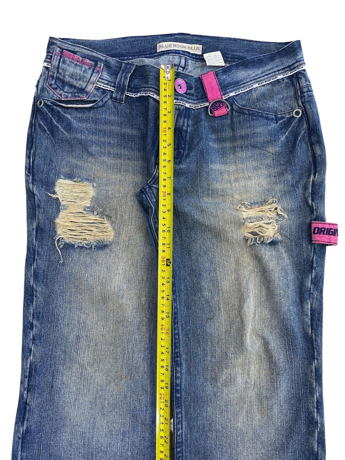 Japanese Brand Blue Moon Faded Wash Ripped Style Back Carpenter Jeans Size US 33 - 6 Thumbnail