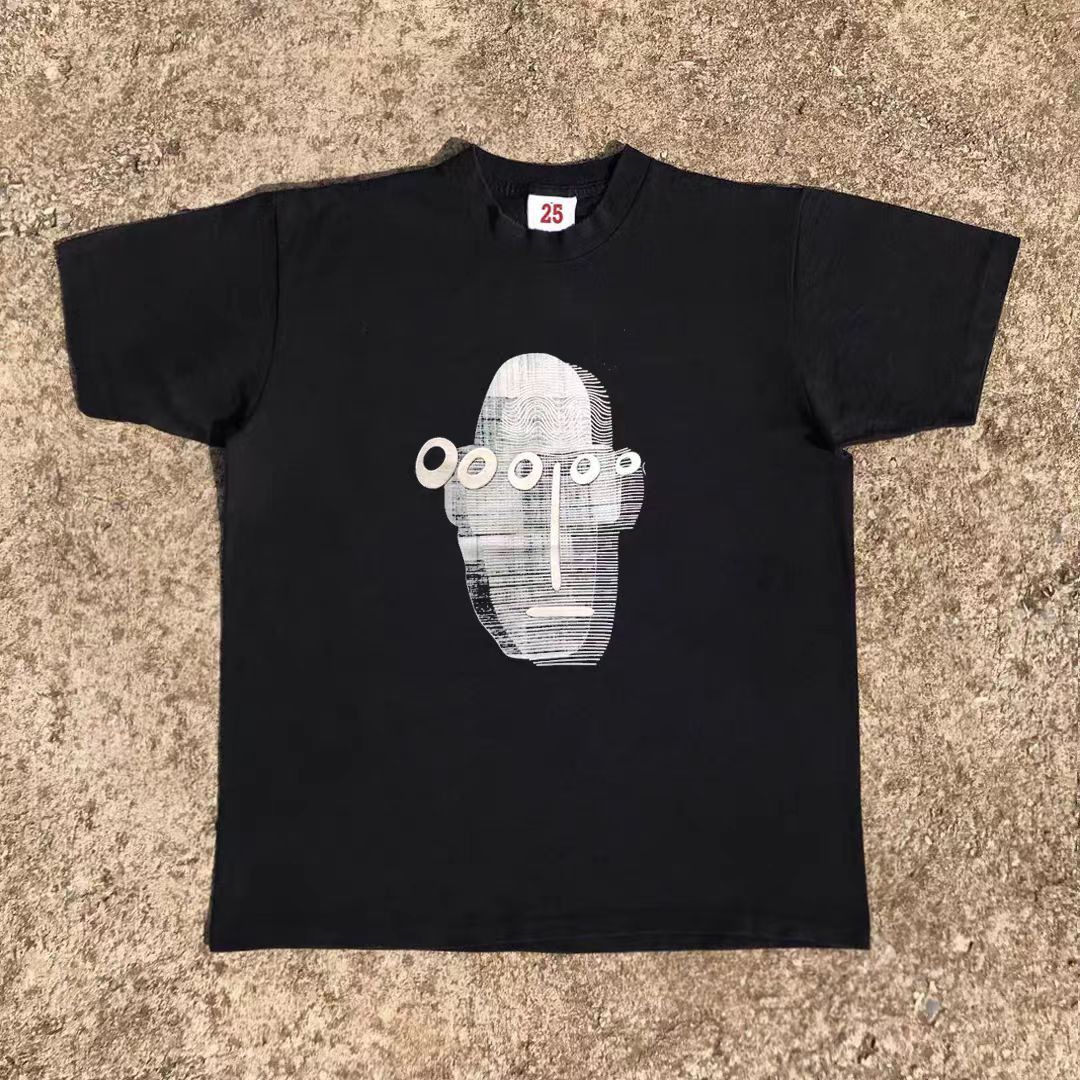Vintage Black Vintage T-Shirt with Blurred Face Print Size US M / EU 48-50 / 2 - 1 Thumbnail