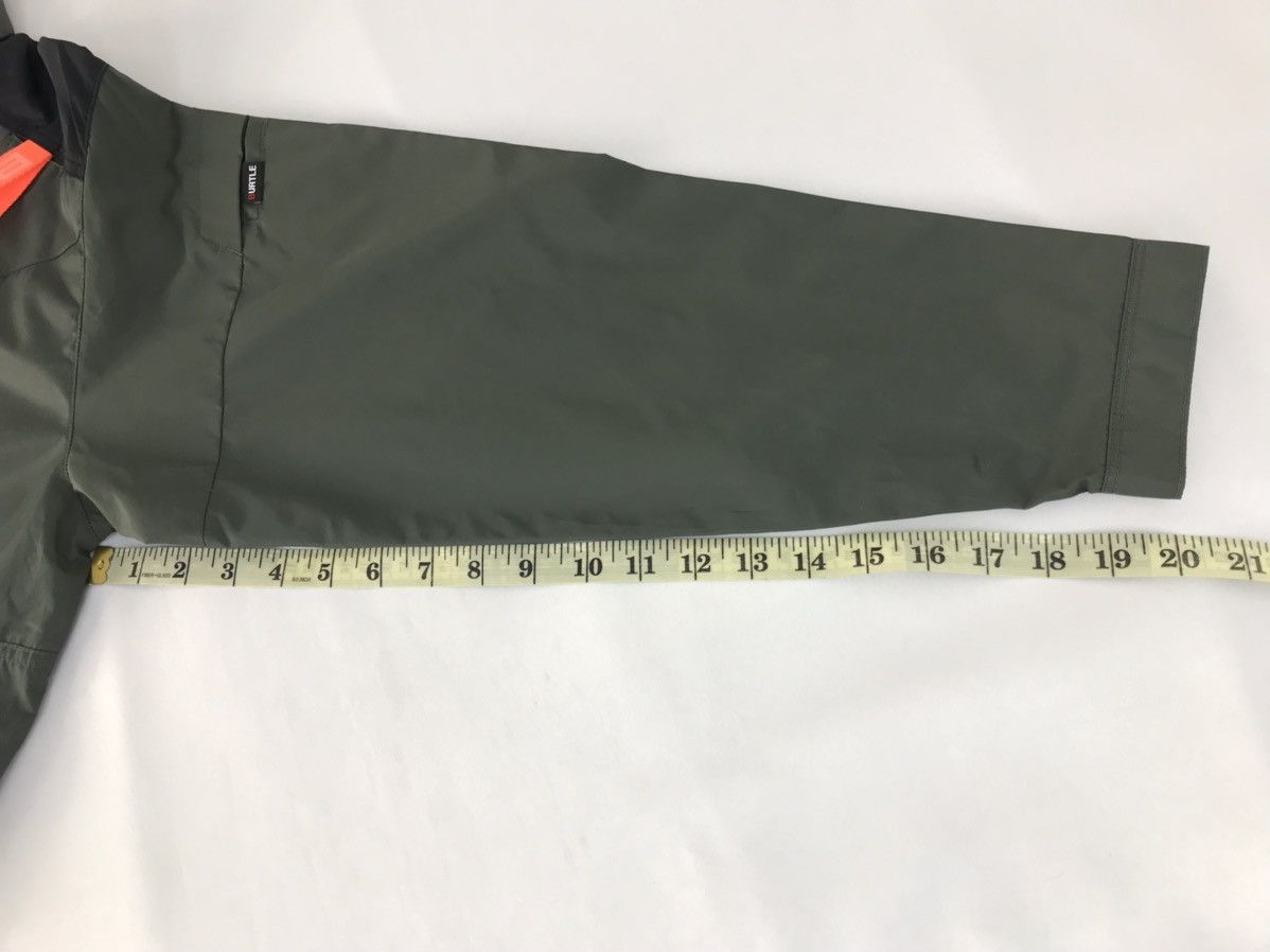 Japanese Brand × Vintage Vintage Windbreaker Burtle Workwear Zipper Jacket Size US L / EU 52-54 / 3 - 16 Thumbnail