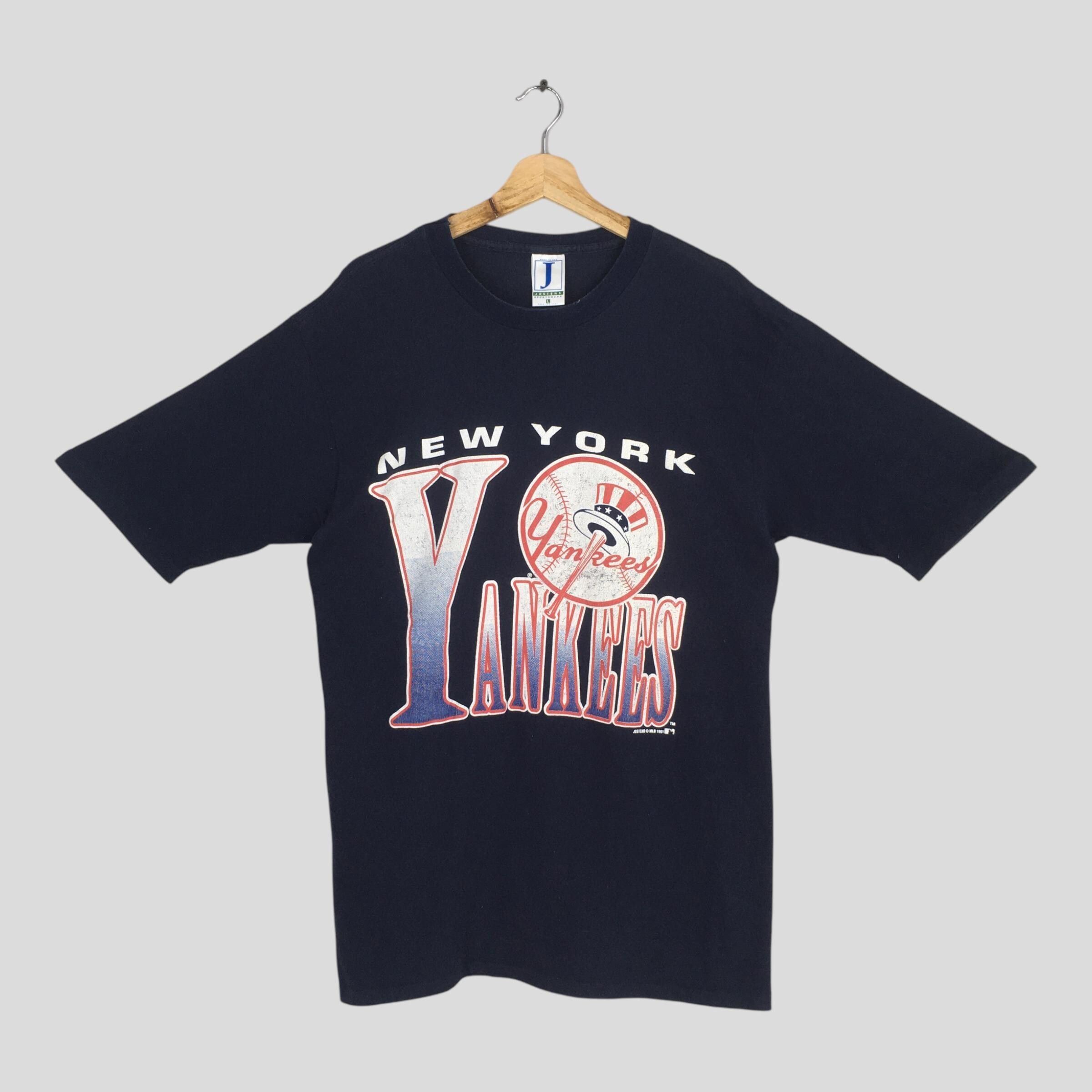 Vintage 90s New York Yankees MLB Blue T shirt Large - Main Image