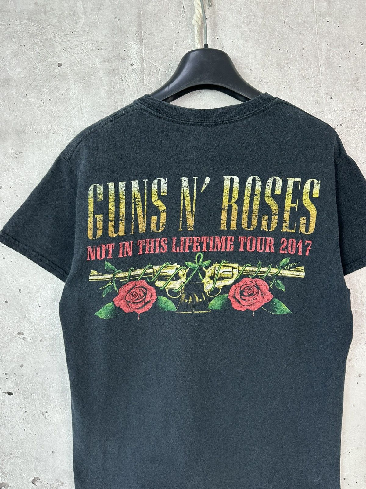 Vintage Guns N’ Roses Printed Black Short Sleeve T-shirt Size S / US 4 / IT 40 - 8 Thumbnail