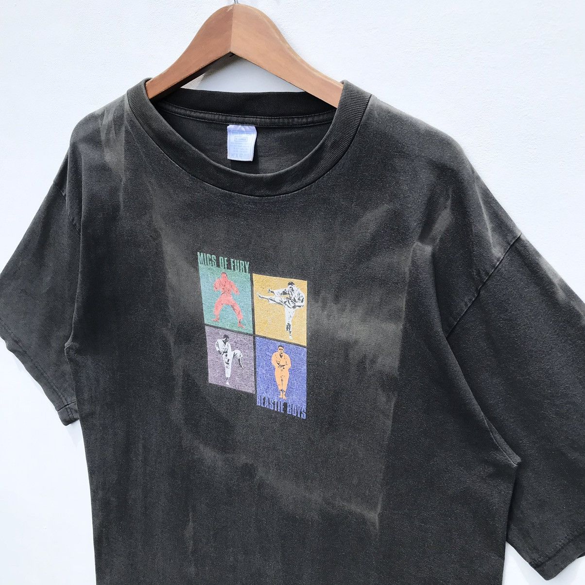 Band Tees 🔥Distressed🔥Vintage 1993 Beastie Boys Mics Of Fury Rap Tees Size US L / EU 52-54 / 3 - 6 Thumbnail