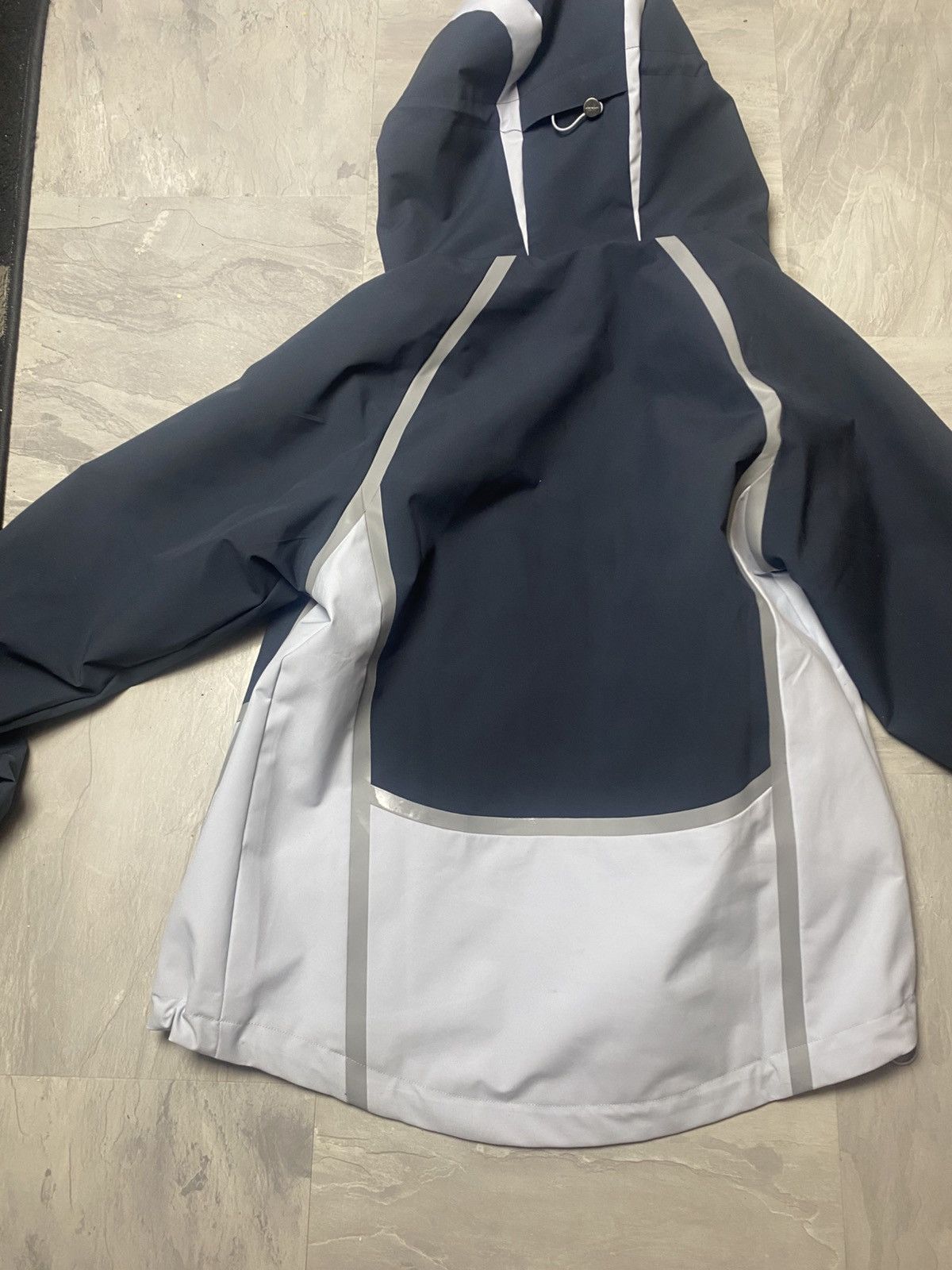 Unknown London Unknown ldn Size US L / EU 52-54 / 3 - 2 Thumbnail