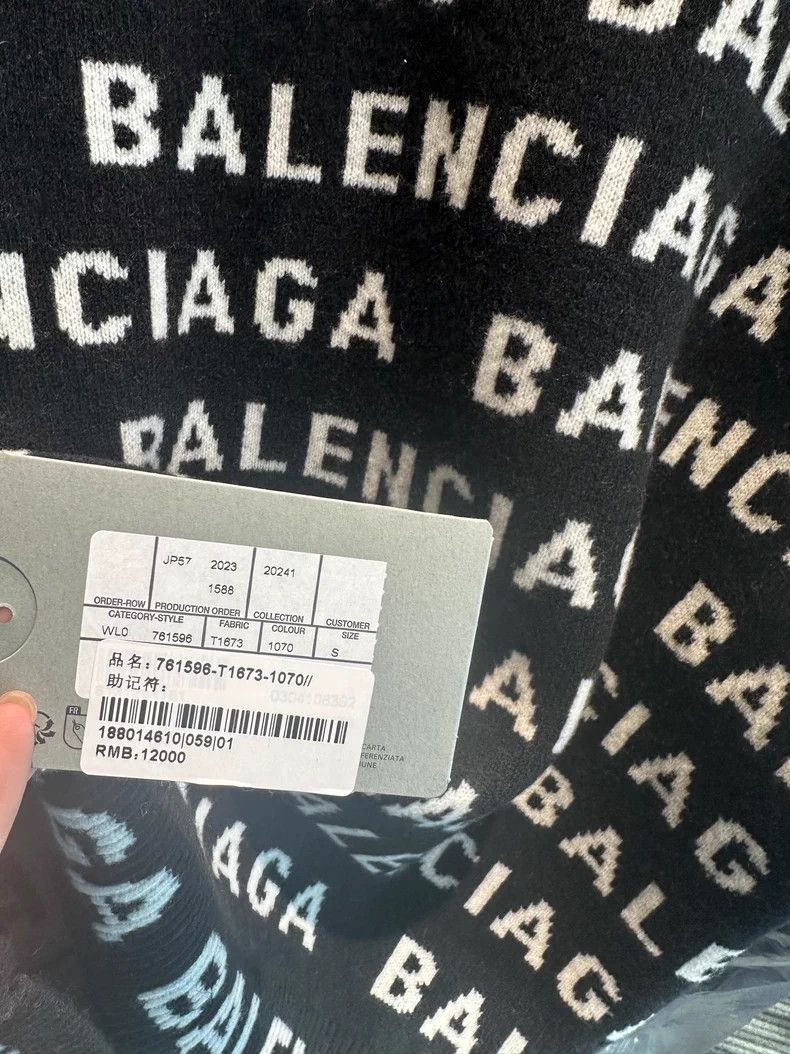 Balenciaga Balenciaga Knitted Sweater Size US S / EU 44-46 / 1 - 5 Thumbnail