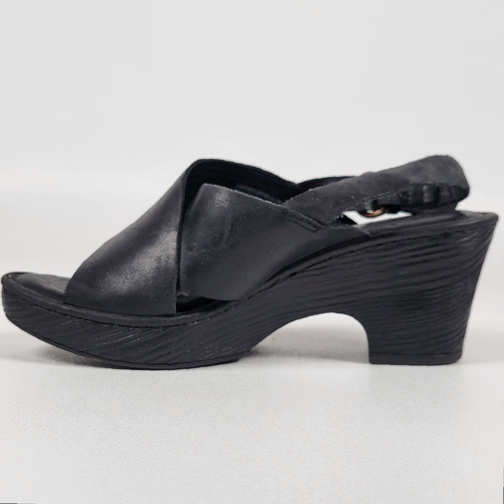Born Born Emmy II Wedge Slingback Cross Strap Buckle Women's Black Leather Casual Heel 7M Size US 7 / IT 37 - 4 Thumbnail
