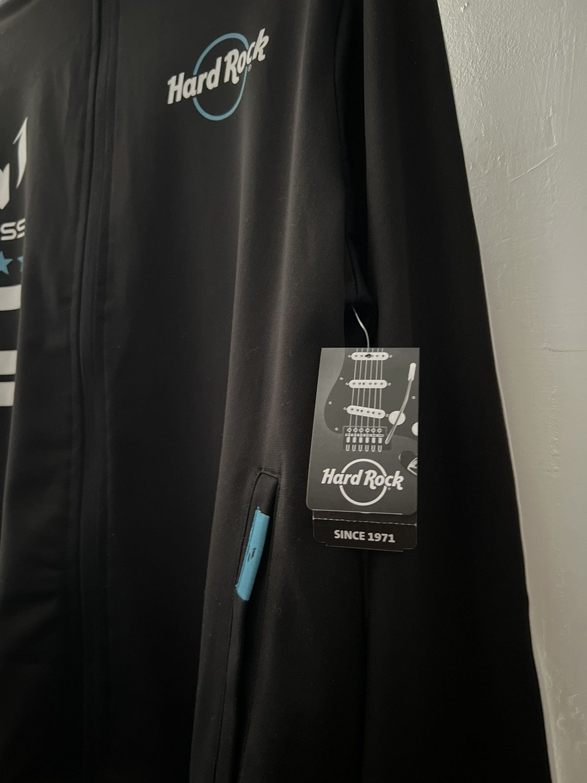 Hard Rock Cafe Sportswear messi hard rock Size US M / EU 48-50 / 2 - 4 Thumbnail