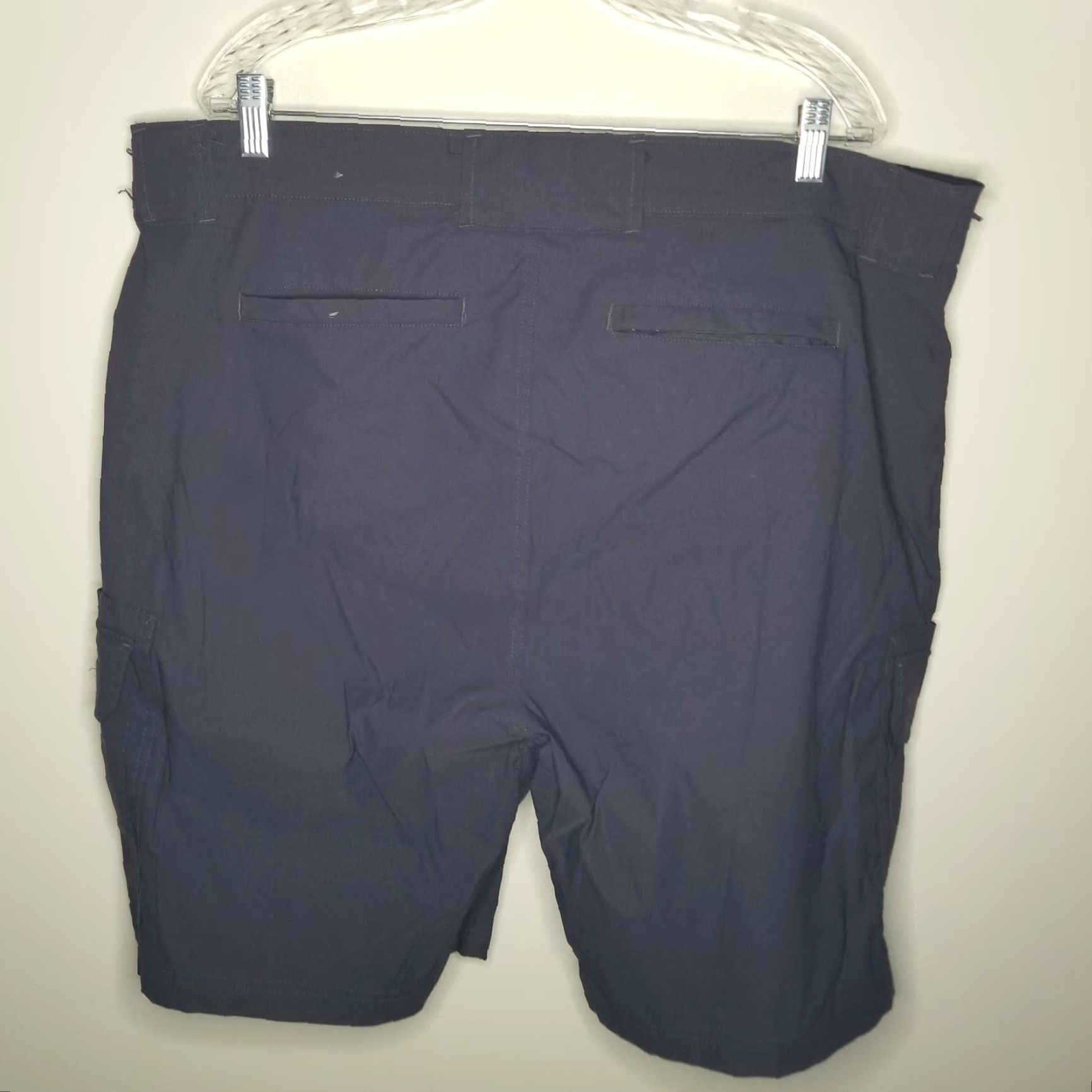 Eddie Bauer Eddie Bauer Cargo Shorts Men Size 40 Gray Stretchy Mens Size US 40 / EU 56 - 5 Thumbnail
