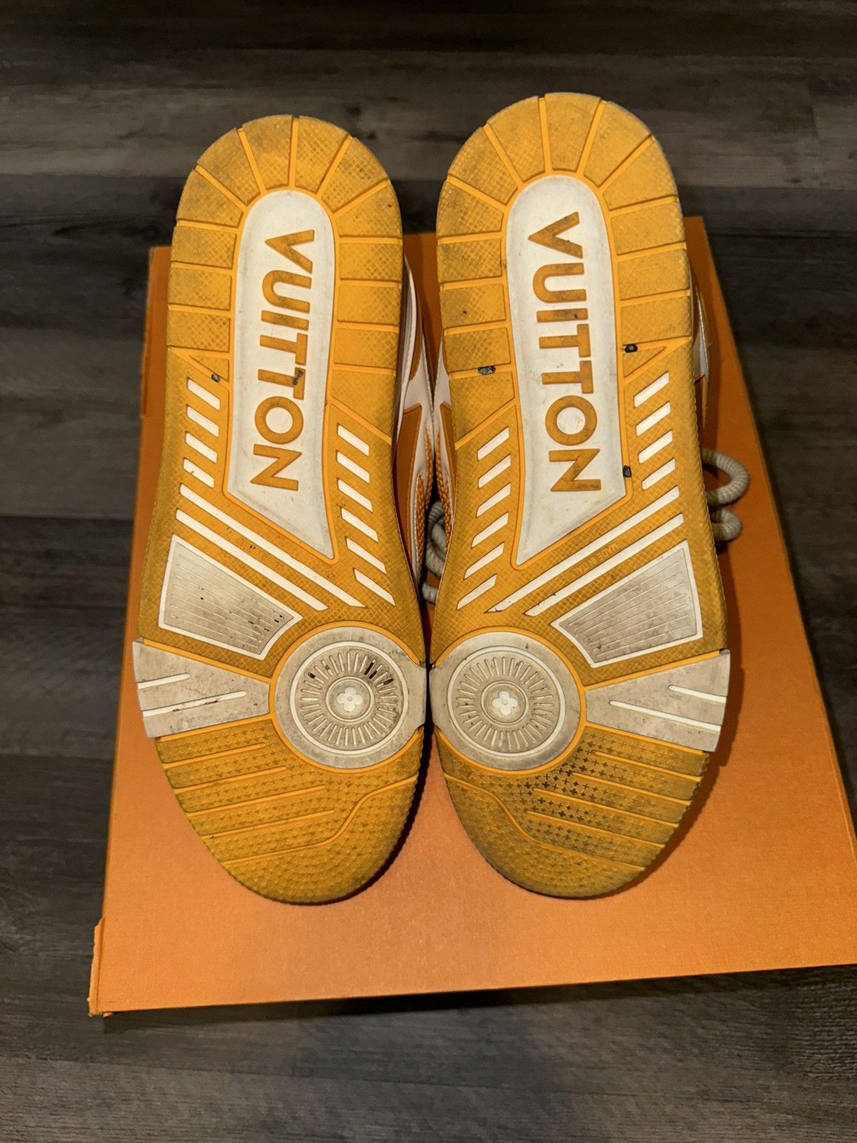 Louis Vuitton Louis Vuitton Skate ‘Orange’ Size 7LV 8-8.5us Size US 8 / EU 41 - 8 Thumbnail