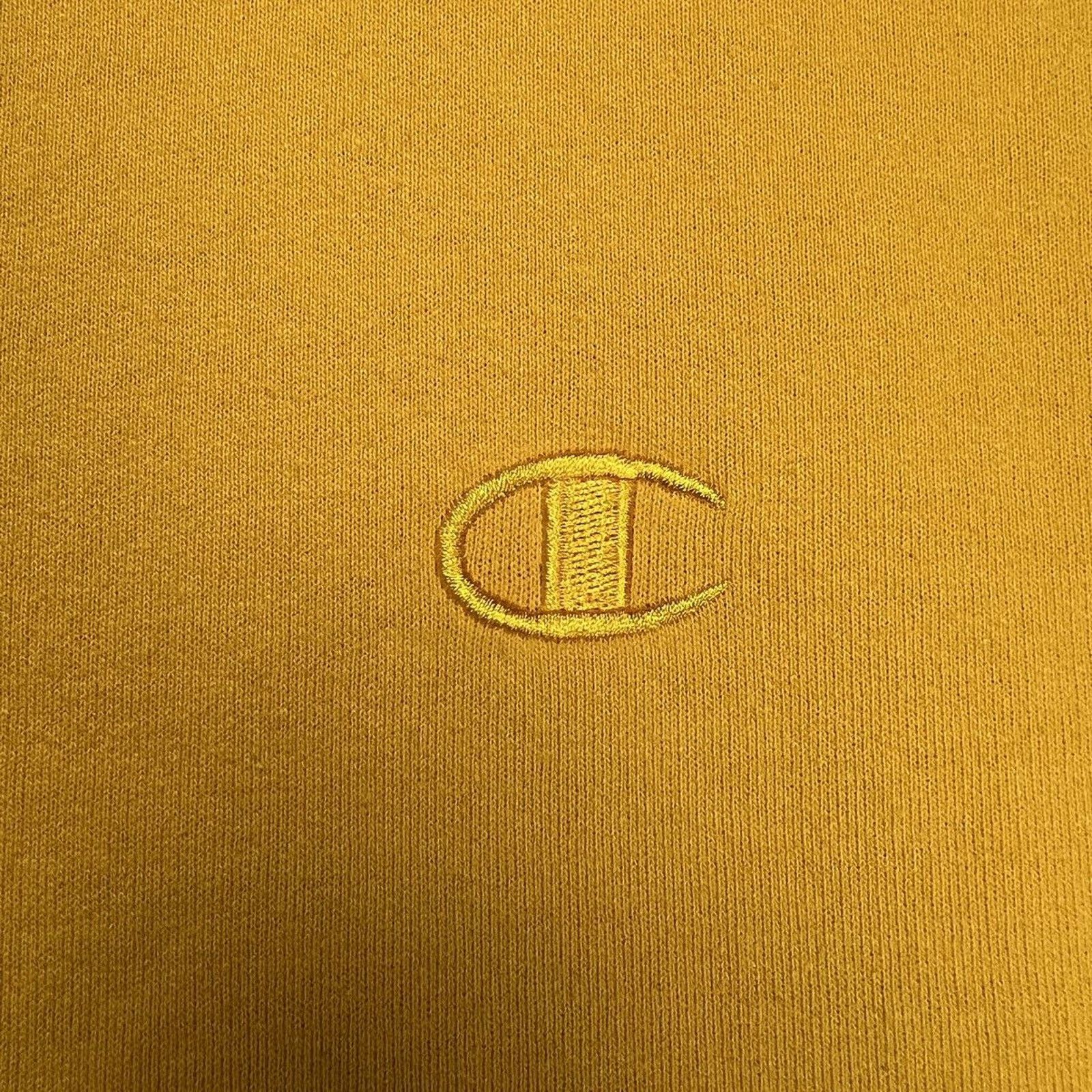 Champion × Vintage Champion Sweatshirt Medium Yellow C Logo Authentic Pullover Size US M / EU 48-50 / 2 - 2 Thumbnail