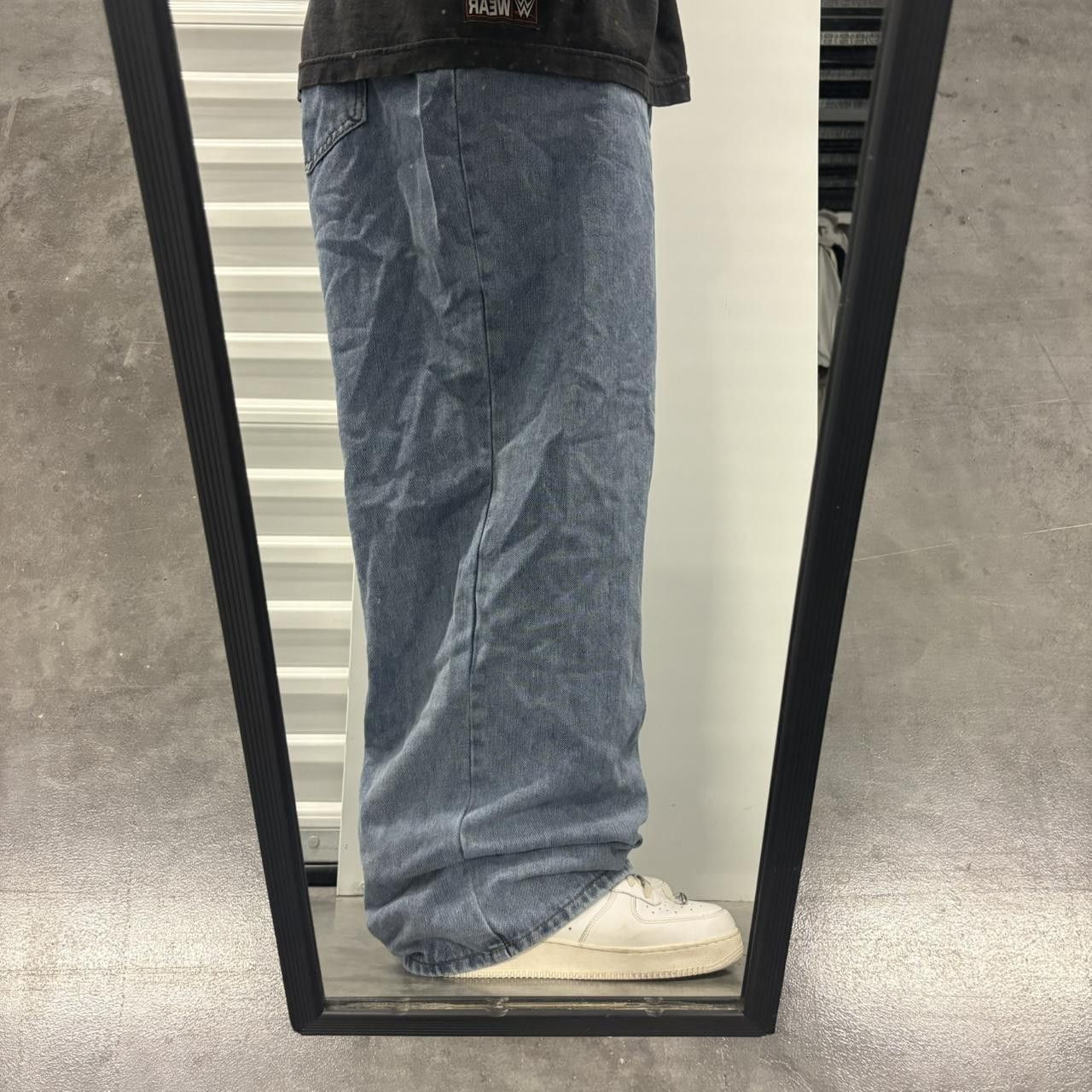 Vintage Crazy Vintage Y2K/2000s Super Baggy Wideleg Streetwear Skater Style Medium Blue Wash Denim Jeans! Size US 36 / EU 52 - 2 Thumbnail