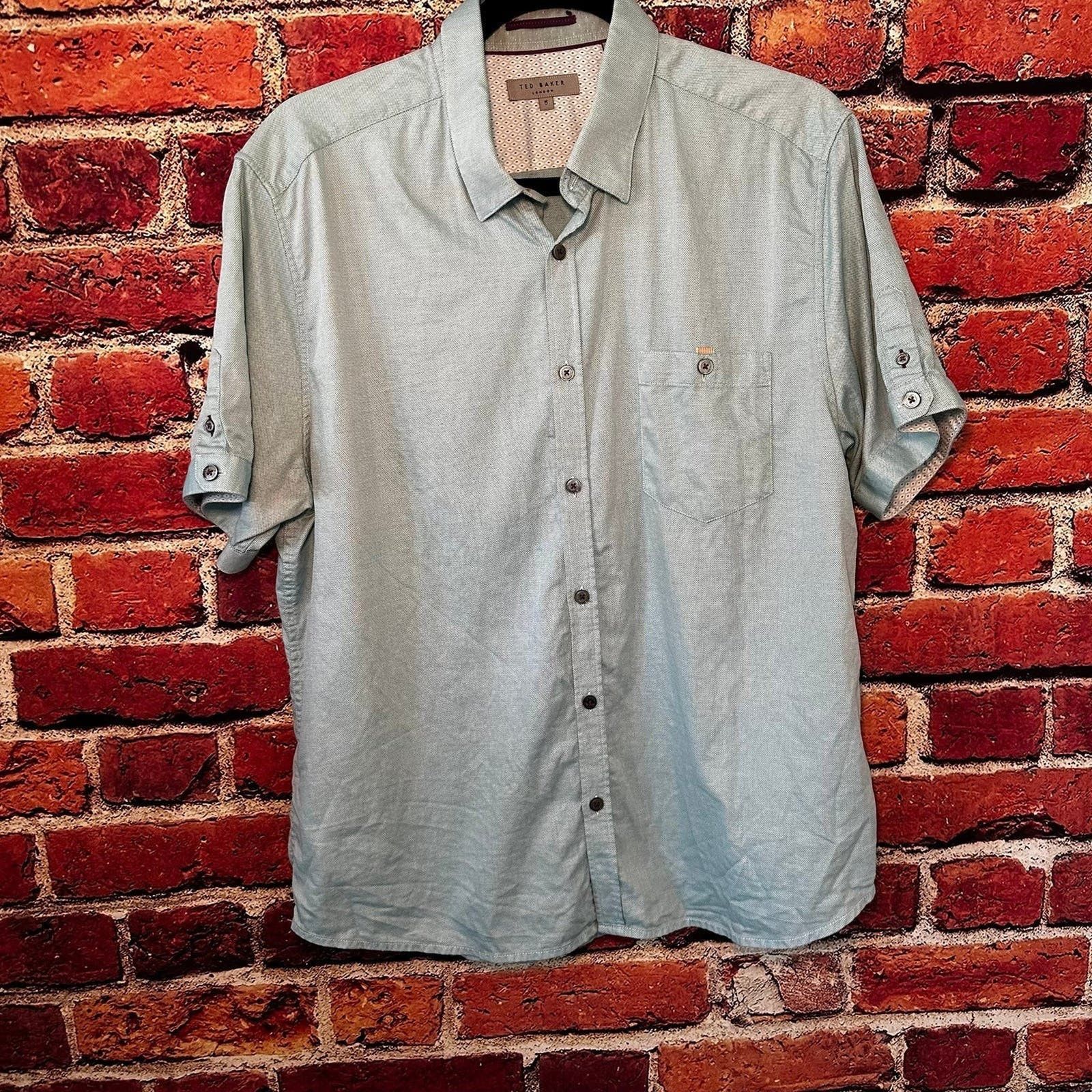 Ted Baker Mens ted baker, short sleeve button down size 5 Size US L / EU 52-54 / 3 - 1 Thumbnail