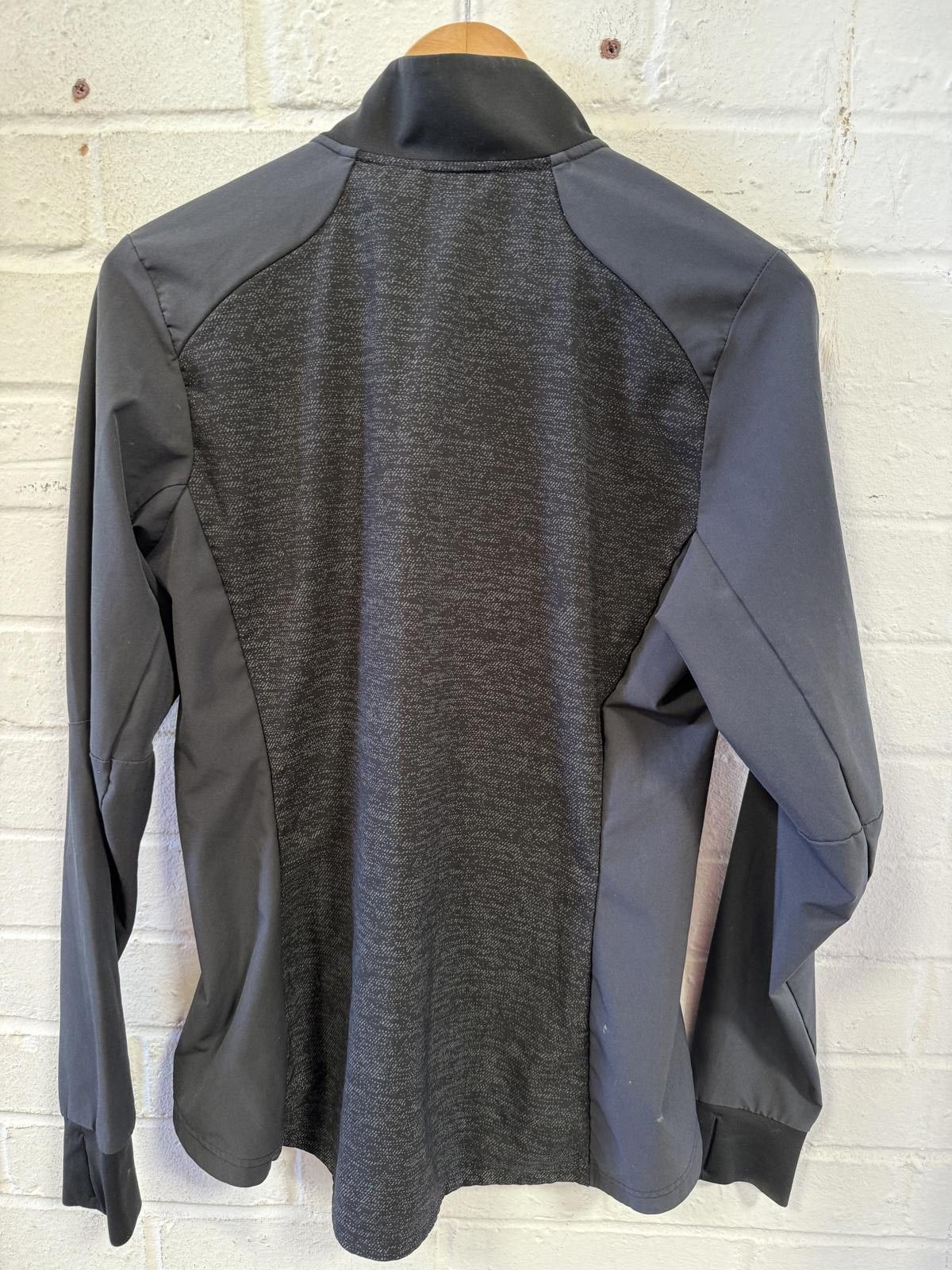 Adidas Adidas Men's Running Jacket – Stylish and Functional Size US S / EU 44-46 / 1 - 4 Thumbnail