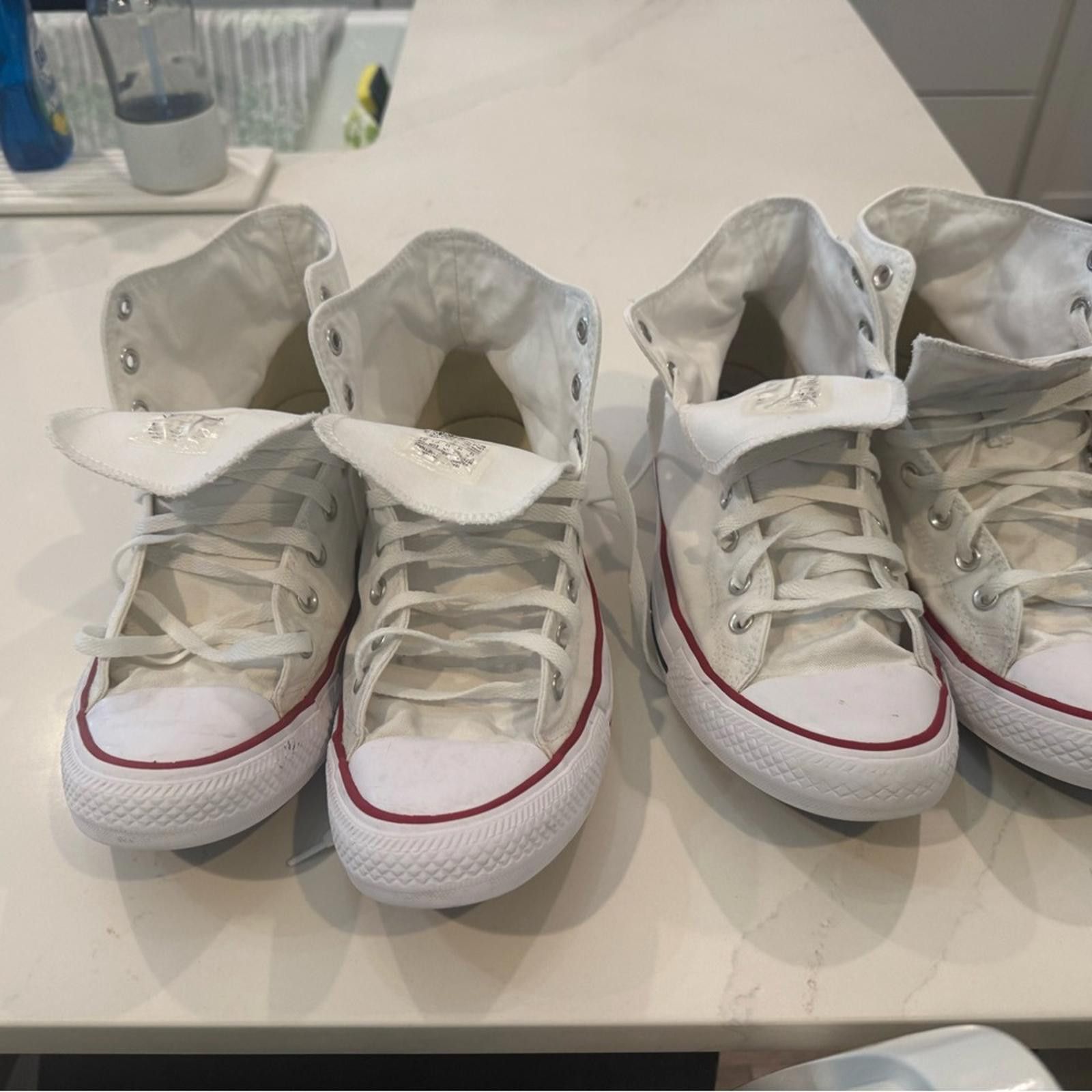 Converse Converse White Sneakers with Red Highlights Size US 12 / EU 45 - 1 Thumbnail