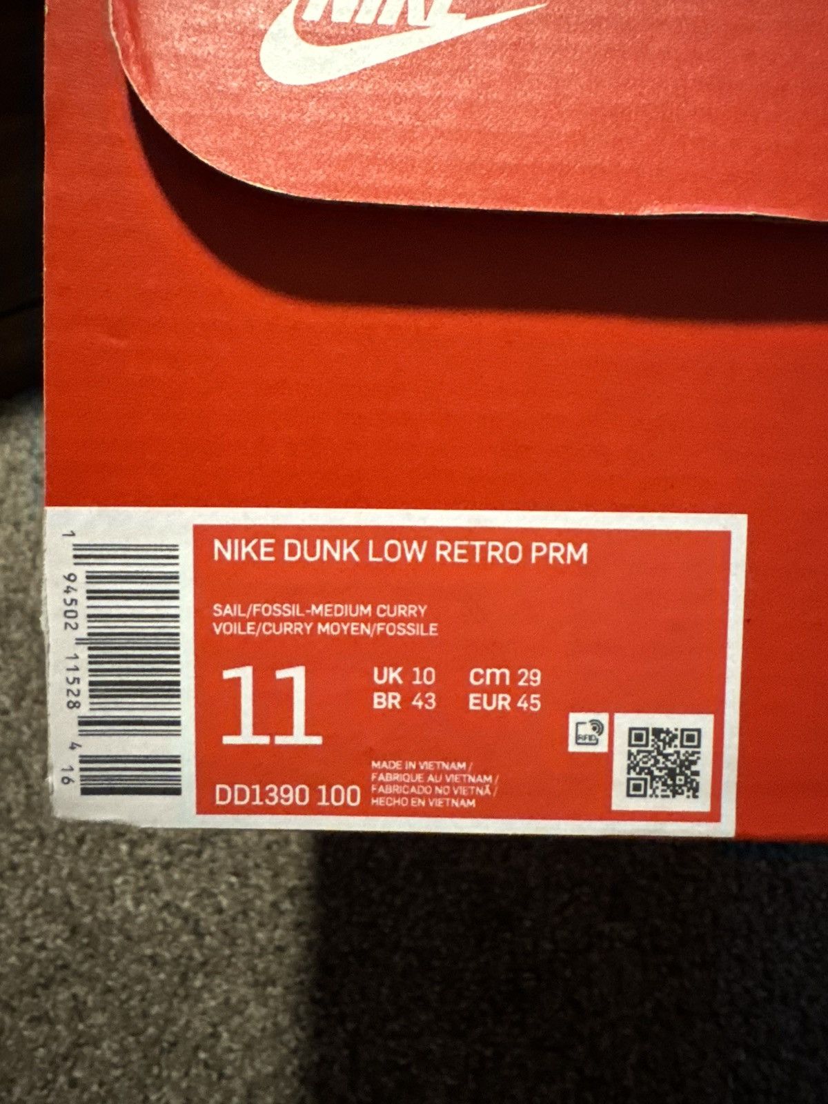 Nike Nike dunk low medium curry Size US 11 / EU 44 - 9 Thumbnail