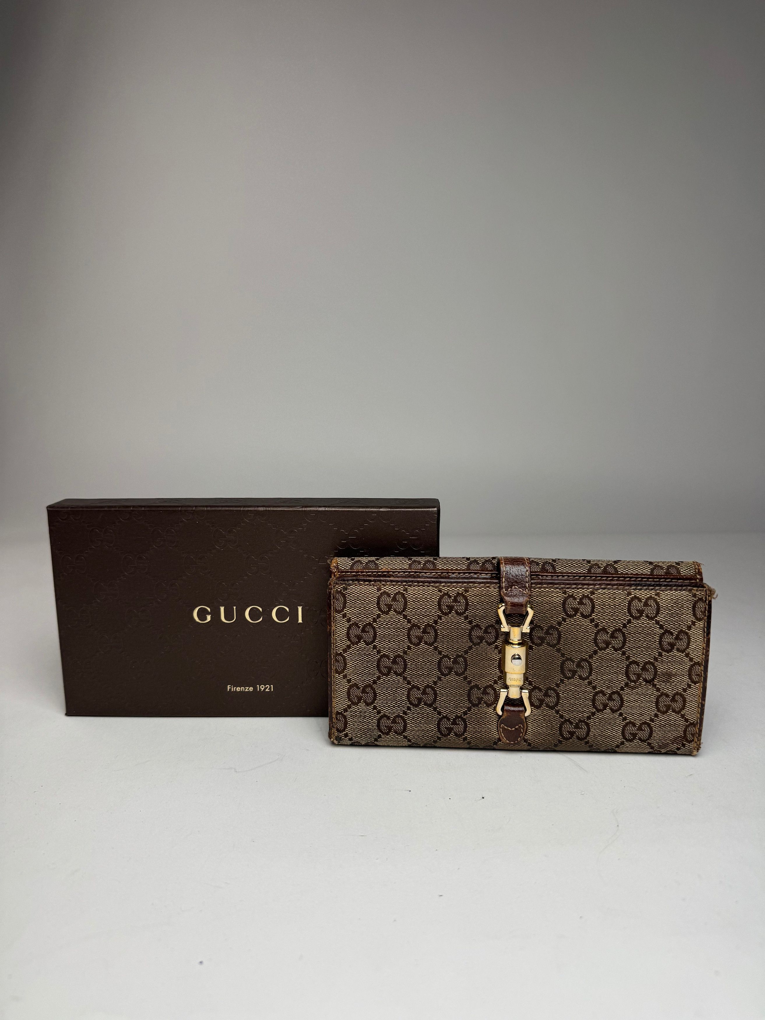 Gucci Jackie Monogram Leather Wallet Brown Size ONE SIZE - 1 Thumbnail