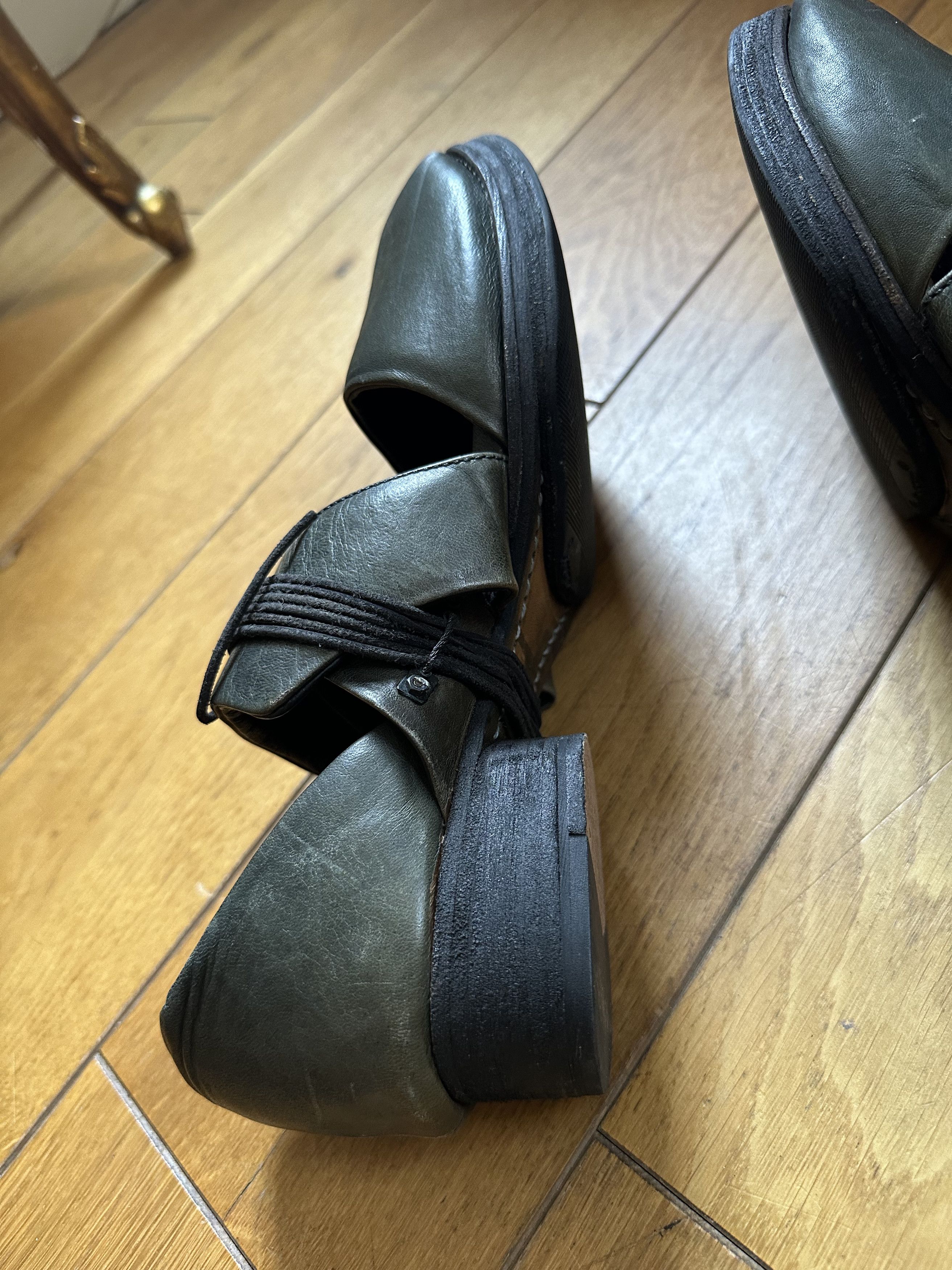 Devoa Guidi Olive Sandals Fits JP 42 Fits US 9-8.5 Size US 9 / EU 42 - 20 Thumbnail