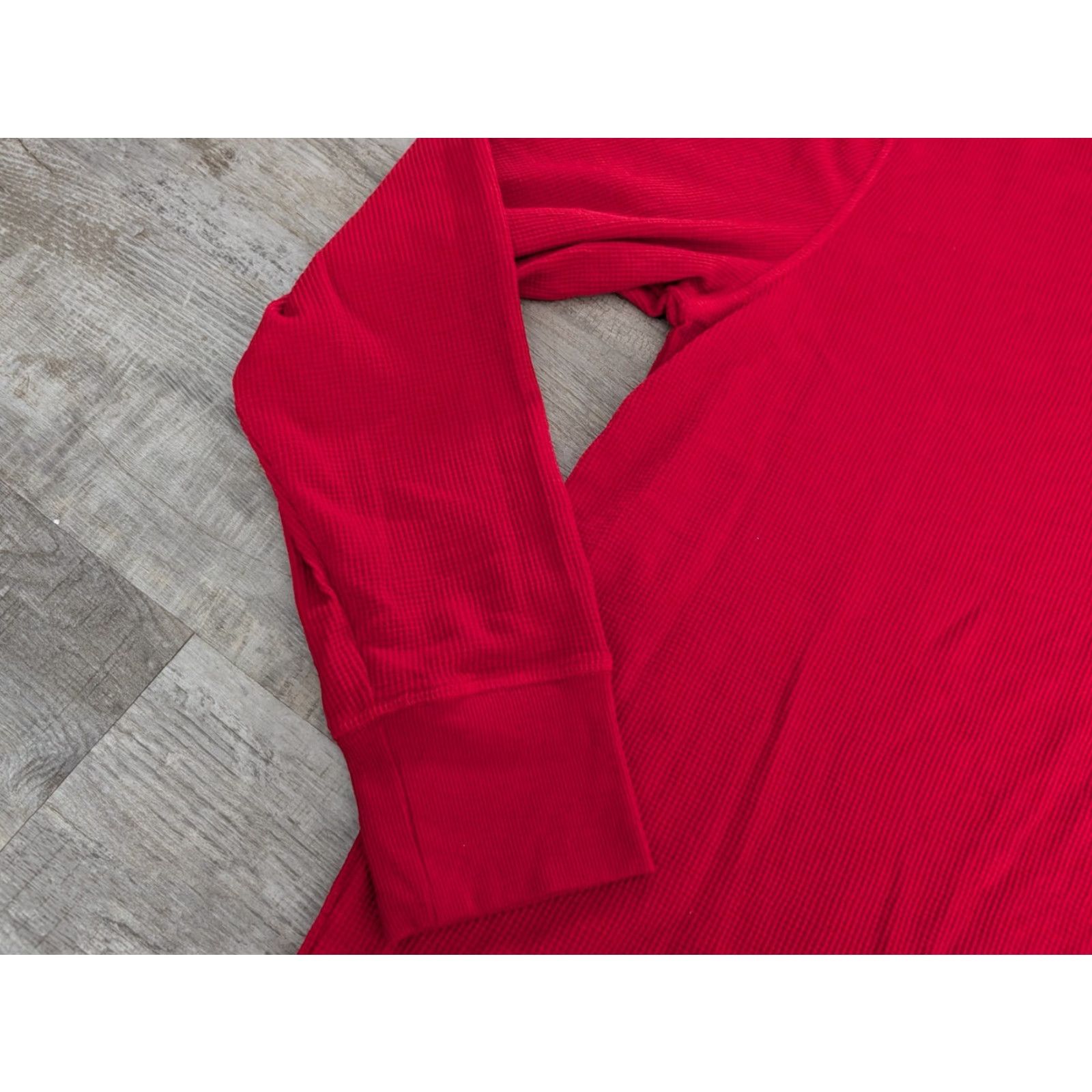 Tommy Hilfiger NWT Tommy Hilfiger Men's Thermal Long Sleeve Shirt Size XL Mustang Red Waffle Size US XL / EU 56 / 4 - 4 Thumbnail