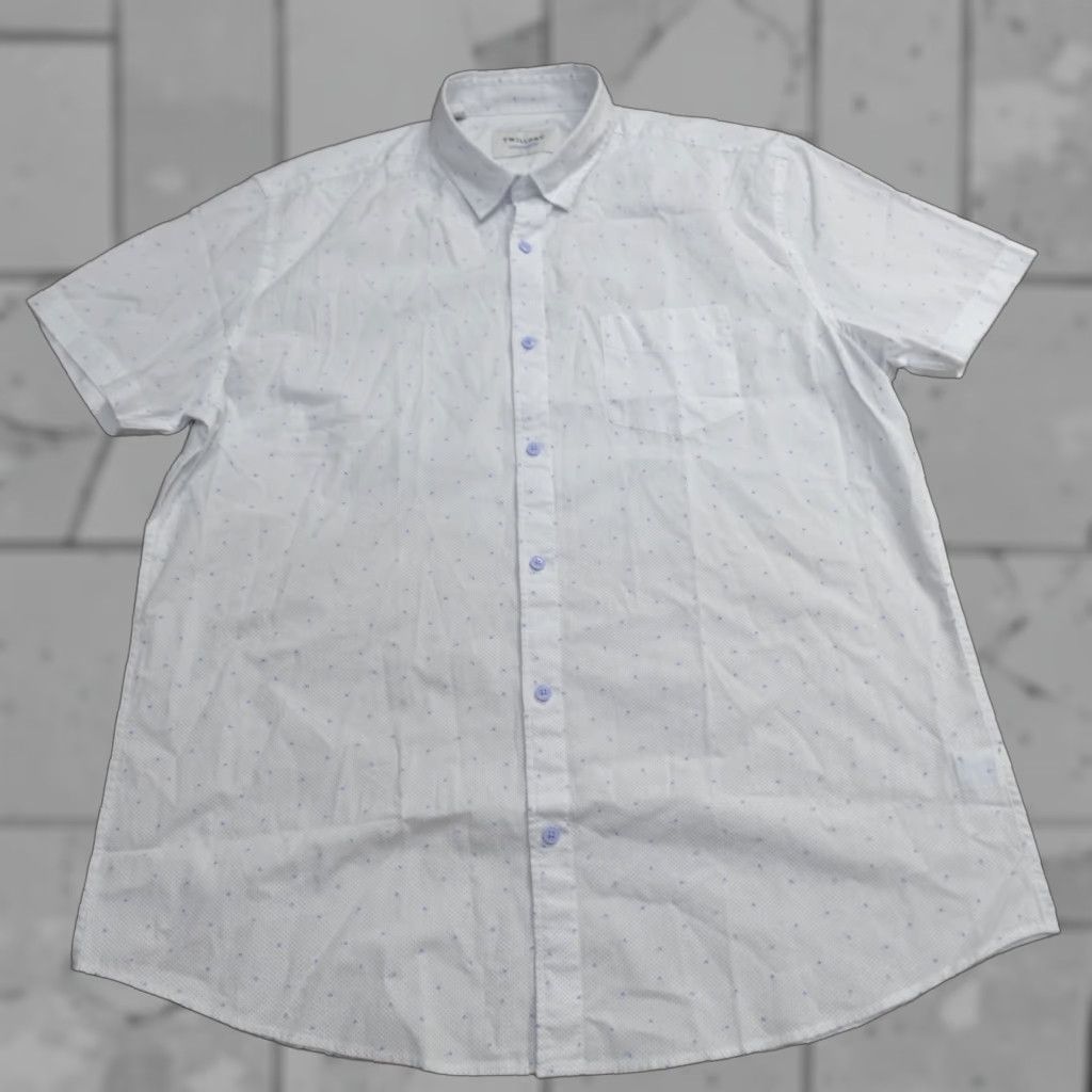 Vintage Twillory Mens Shirt XL White Tailored Fit Untuckable Chest Pocket Geometric Short Sleeve Button-Up Size US XL / EU 56 / 4 - 1 Thumbnail
