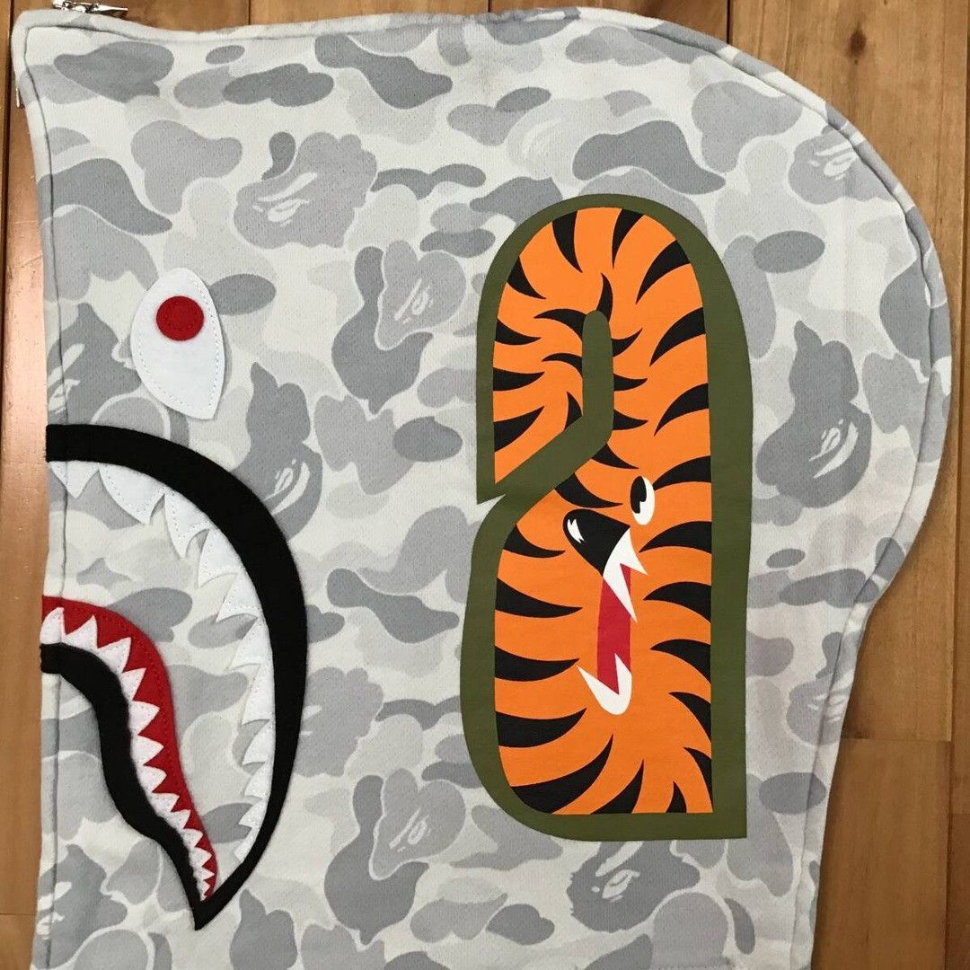 Bape 🔥Harajuku Store Camo🔥 BAPE Separate shark full zip hoodie Size US XL / EU 56 / 4 - 6 Thumbnail