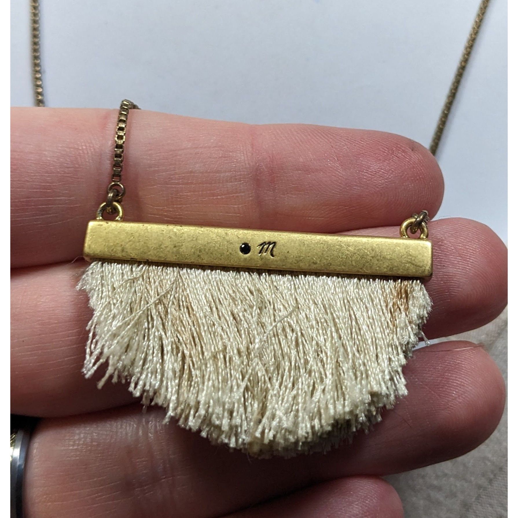 Madewell Madewell Dreamkeeper Cream And Gold Tone Fringe Pendant Neck Size ONE SIZE - 2 Thumbnail