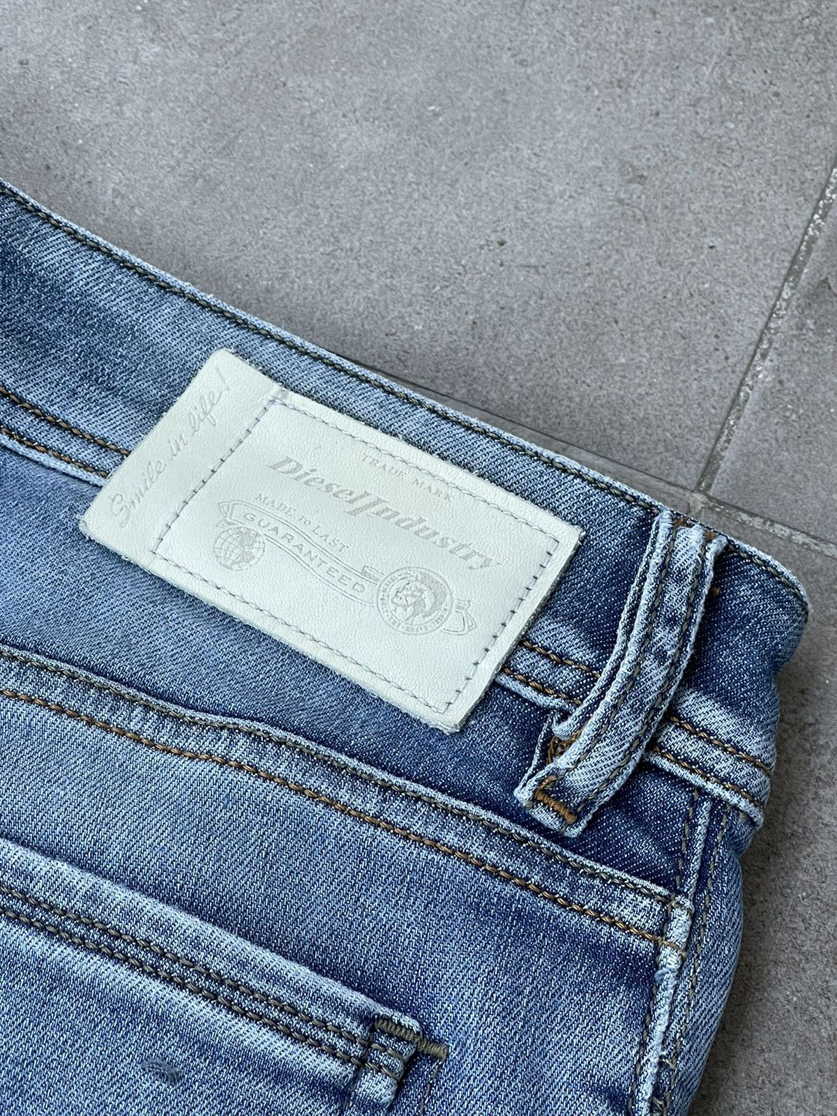 Diesel Diesel SLEENKER Distressed Multi Indigo Denim Pants Size US 31 - 18 Thumbnail