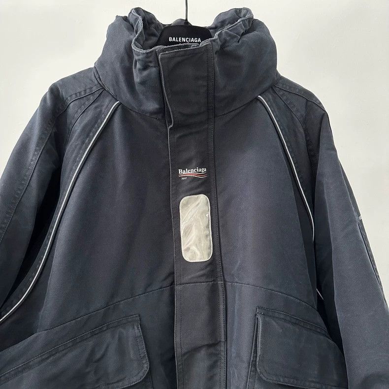 Balenciaga Balenciaga Balenciaga Political Campaign Logo Parka Jacket Size US XL / EU 56 / 4 - 3 Thumbnail