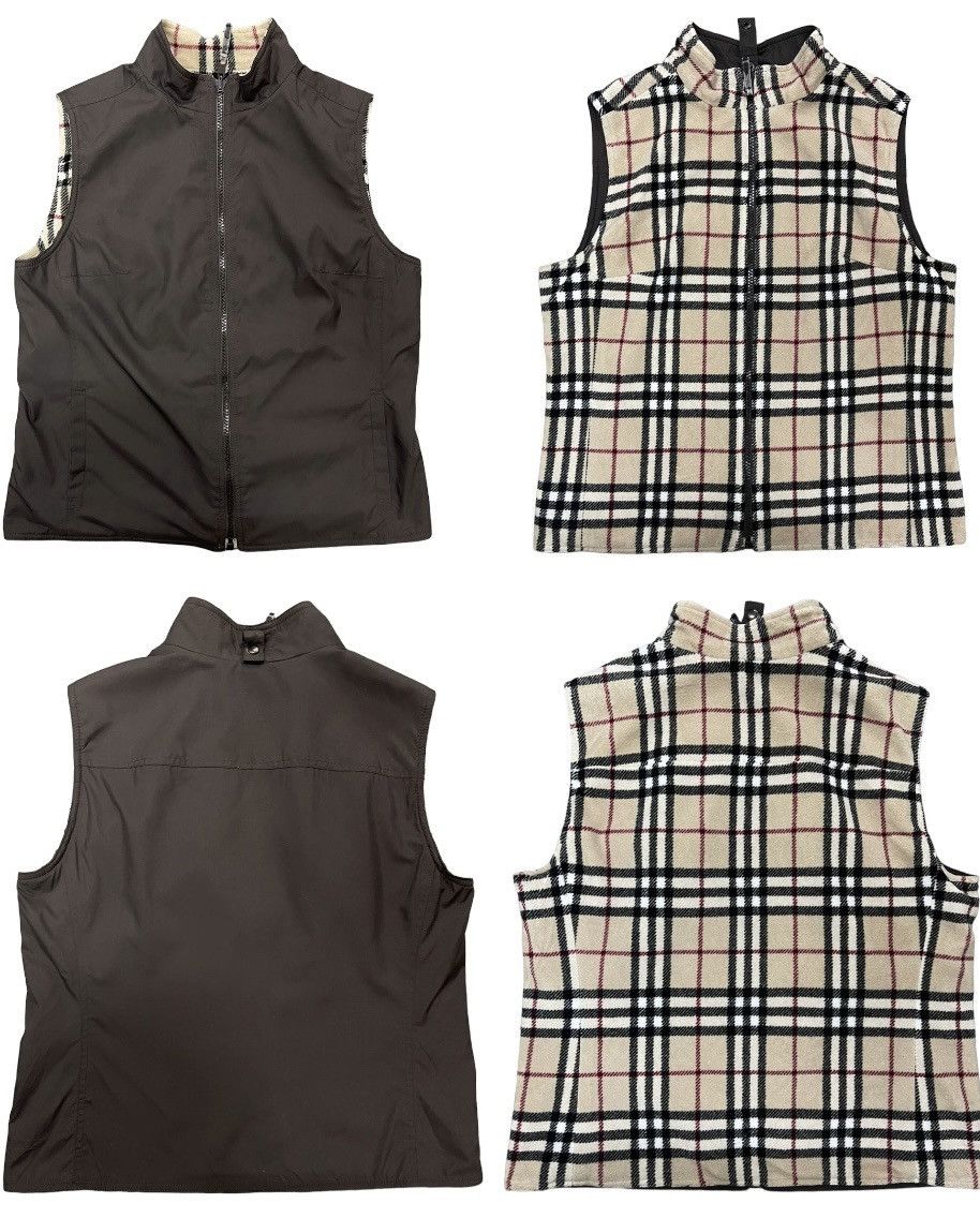 Image of Burberry Nova Check Reversible Vest Jacket in Brown, Women's (Size XS)