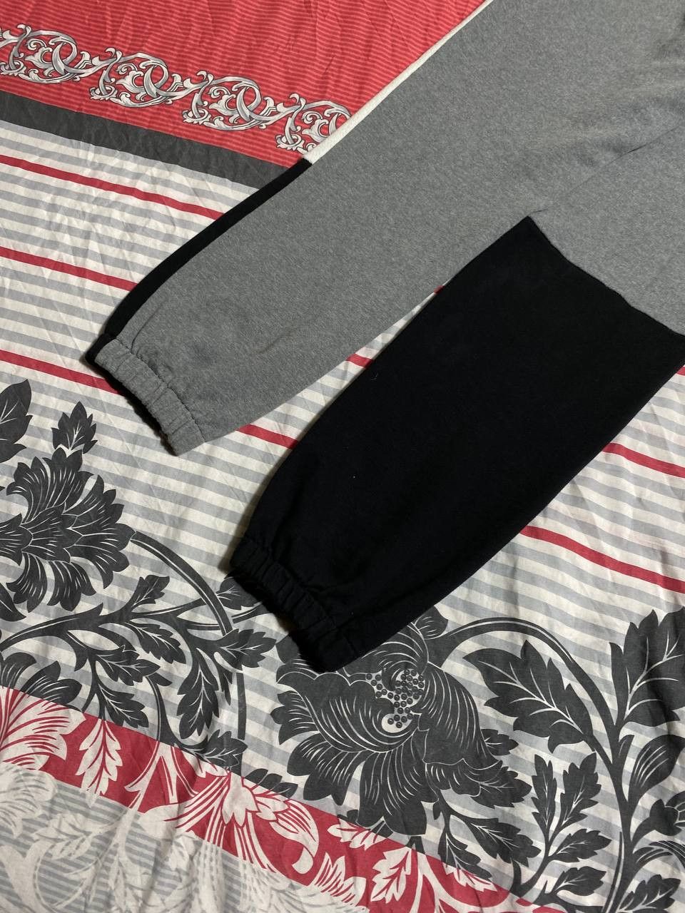 Juicy Couture × Juicy Couture Jeans × Vintage Juicy Couture velour flare sweatpants Size 28" / US 6 / IT 42 - 21 Thumbnail