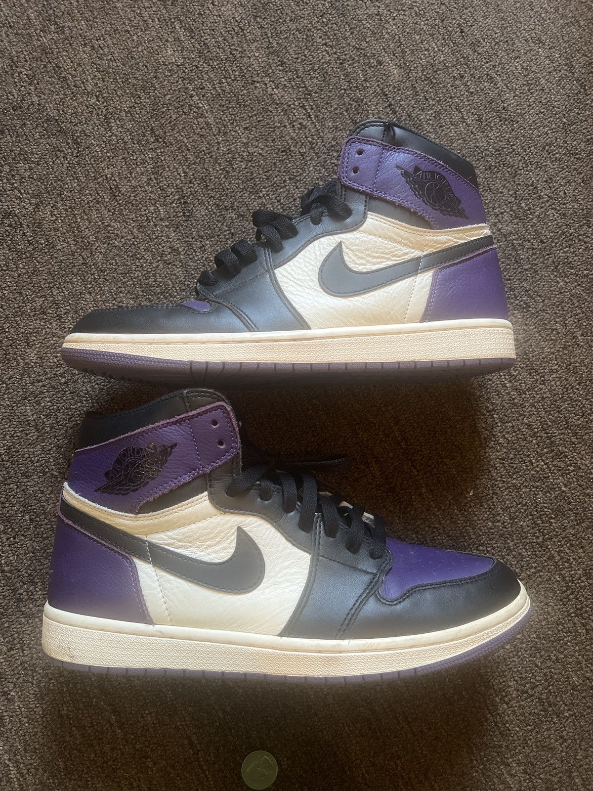 Jordan Brand Jordan 1 OG' COURT PURPLE Size US 10 / EU 43 - 1 Thumbnail