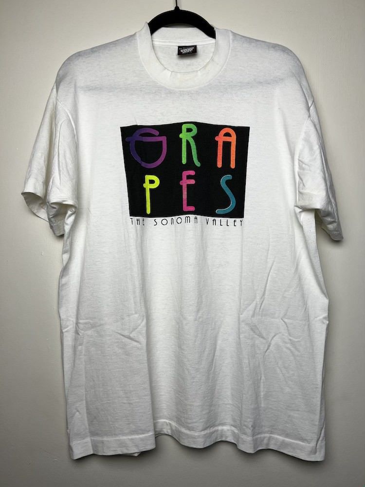 Vintage Vintage 1980's neon "GRAPES - The Sonoma Valley" T-Shirt Size US XL / EU 56 / 4 - 6 Thumbnail