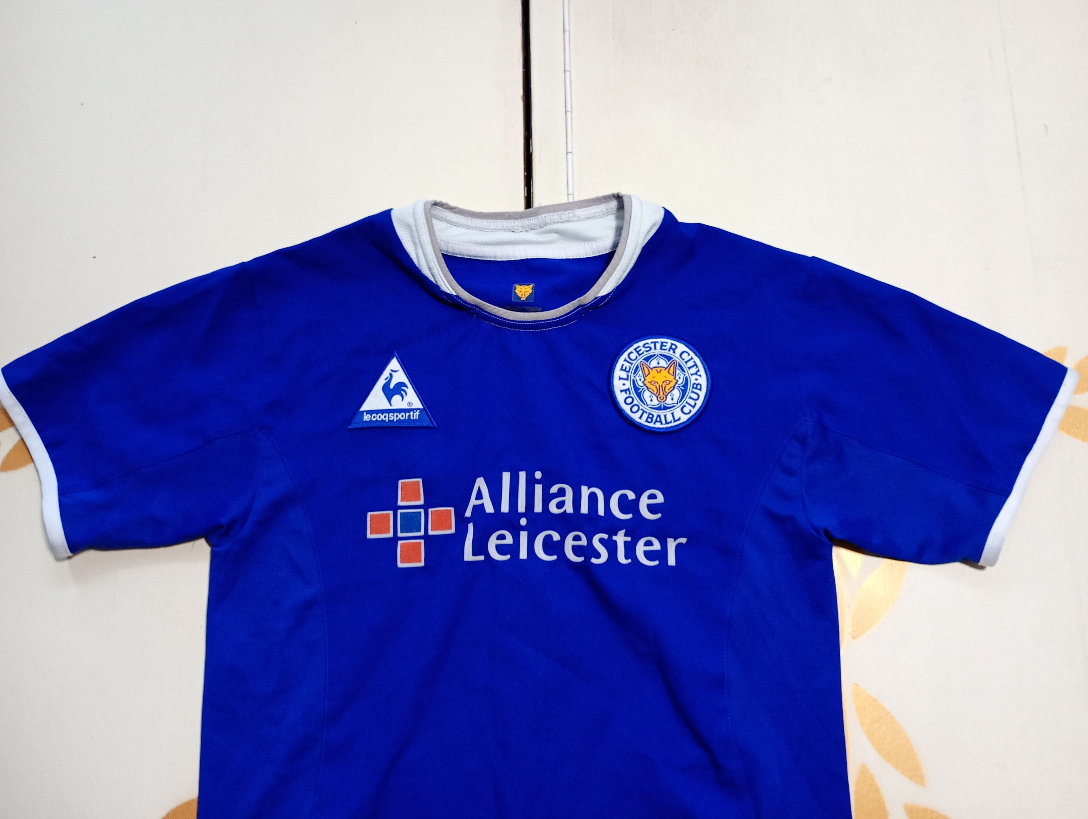 Le Coq Sportif Le Coq Sportif Leicester City FC Jersey 2004 kids size 9-10 Size US XXS / EU 40 - 4 Thumbnail