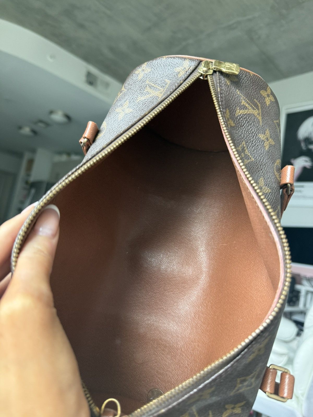 Louis Vuitton LV papillon cylinder bag Size ONE SIZE - 5 Thumbnail