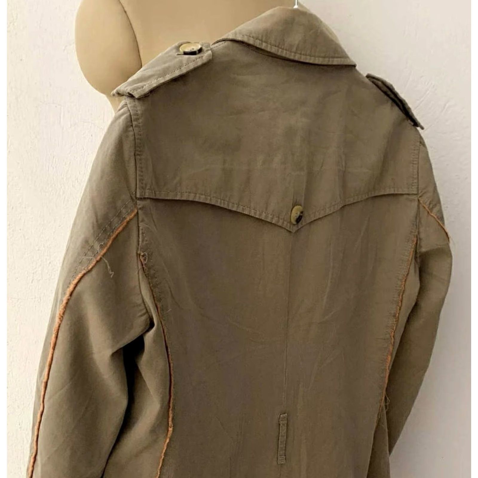 Valentino R.E.D. Valentino Trench Coat Double-Breasted Women L Beige Italy Cotton Coat Size L / US 10 / IT 46 - 2 Thumbnail