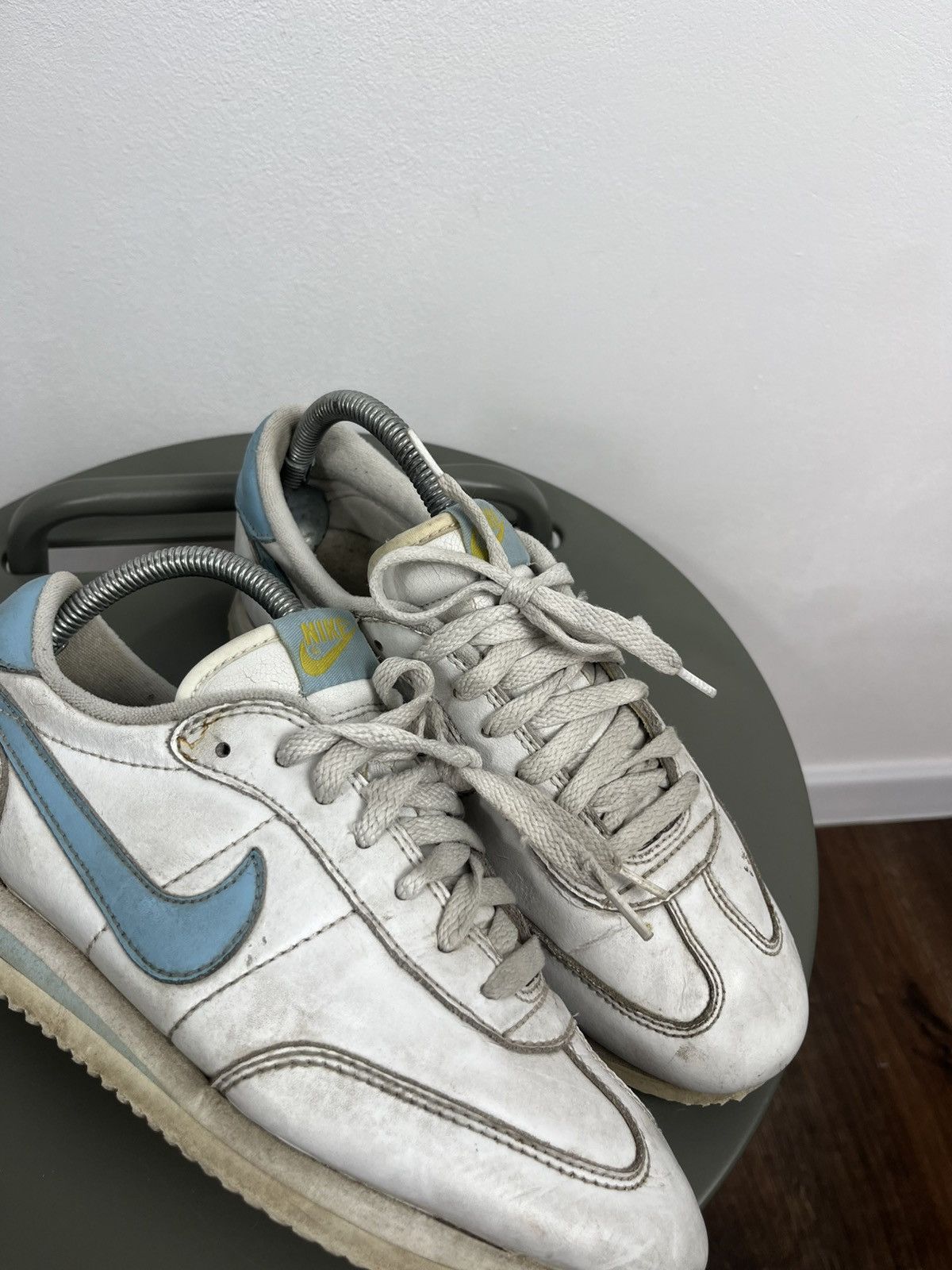 Nike Vintage 2002 Nike Cortez Women’s Sneakers White Blue Size US 9.5 / IT 39.5 - 3 Thumbnail