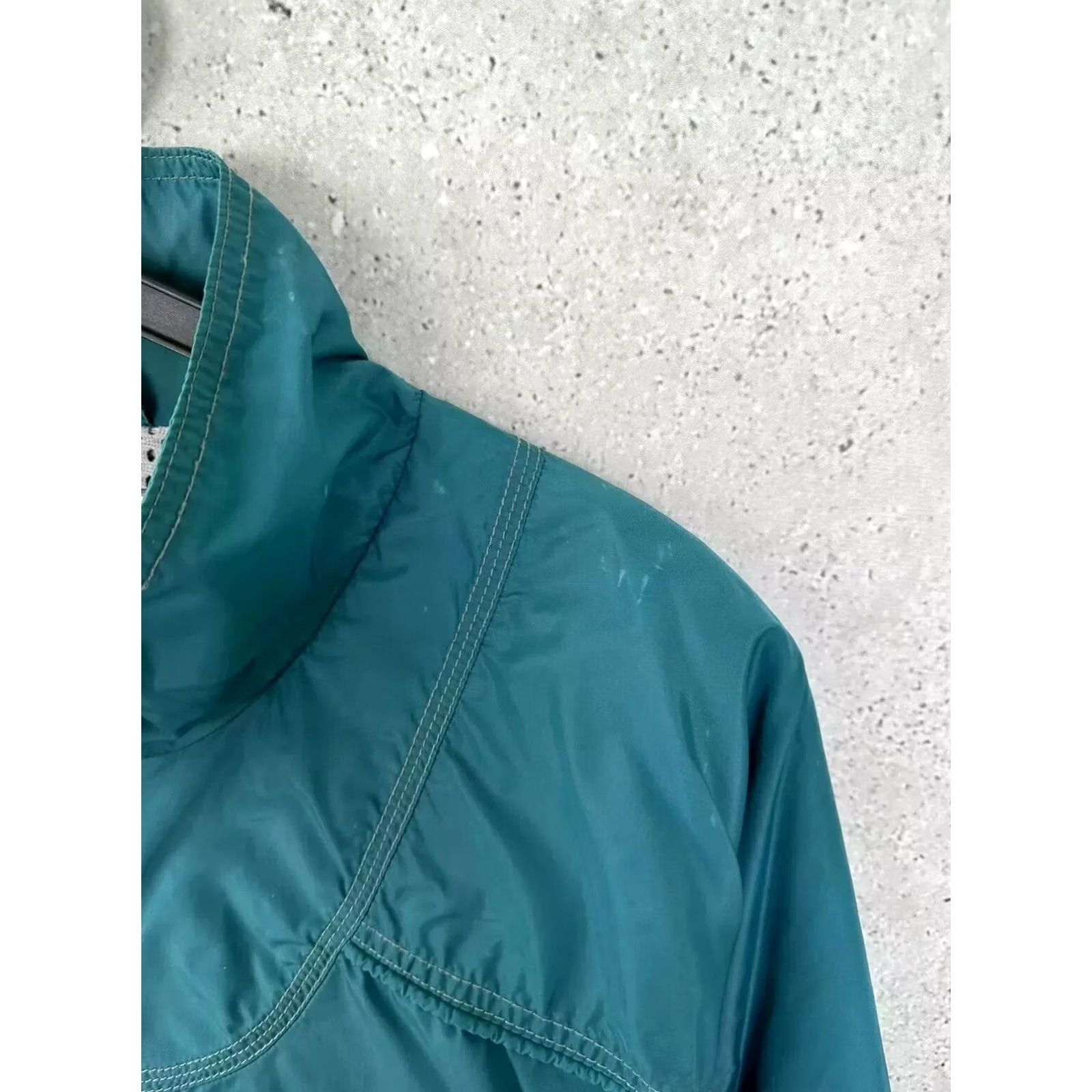 Nike VINTAGE Nike Cross Training Nylon Track Full Zip Jacket Men XL Green Size US XL / EU 56 / 4 - 4 Thumbnail